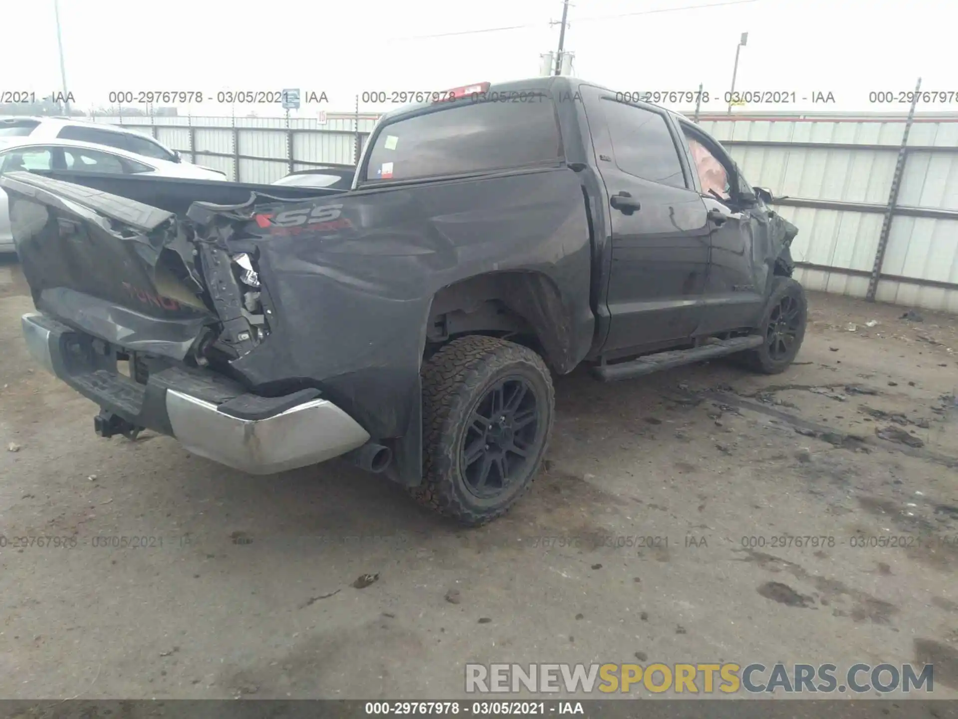 4 Photograph of a damaged car 5TFEM5F11KX134923 TOYOTA TUNDRA 2WD 2019