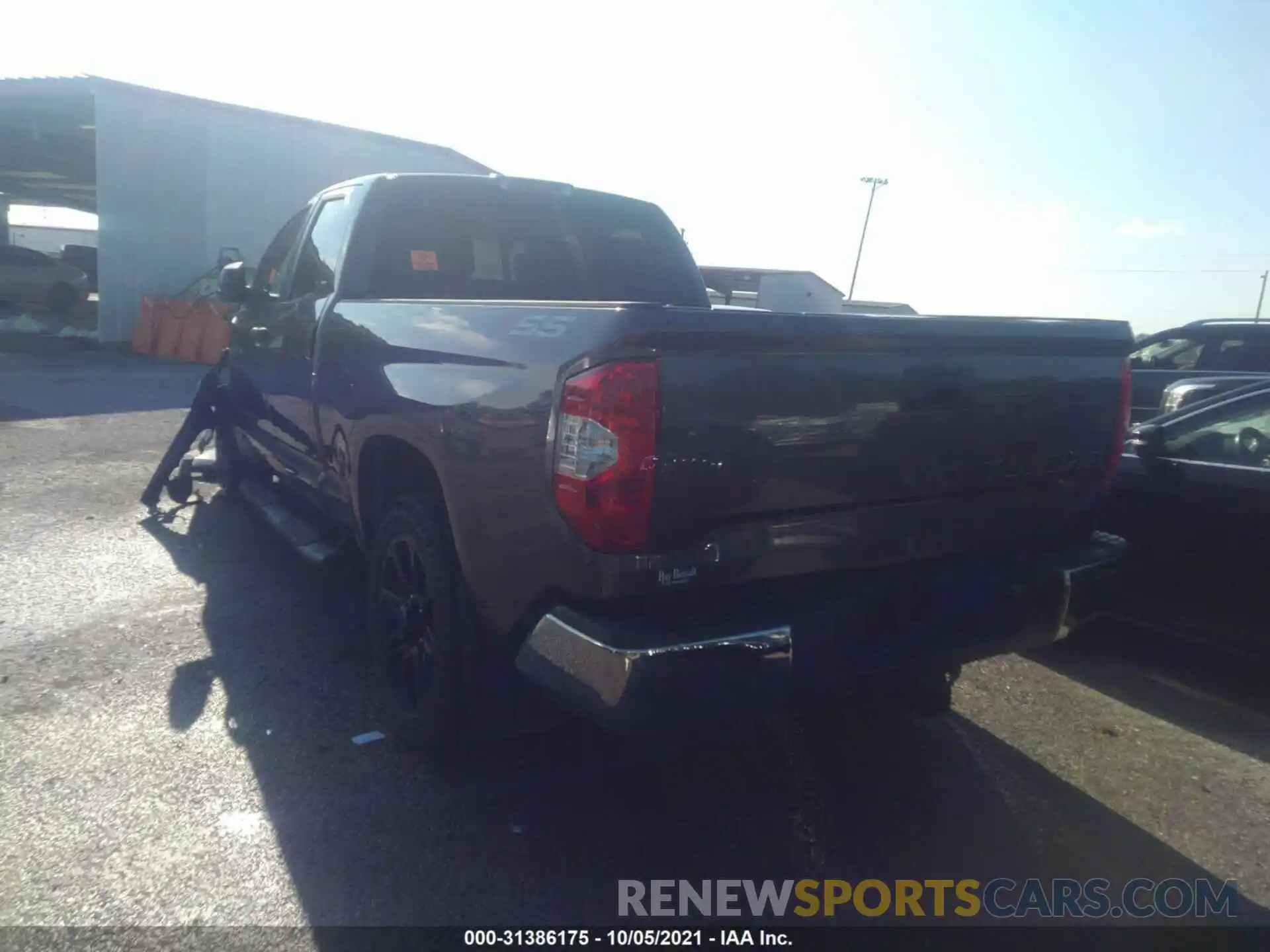 3 Photograph of a damaged car 5TFRM5F11KX143638 TOYOTA TUNDRA 2WD 2019