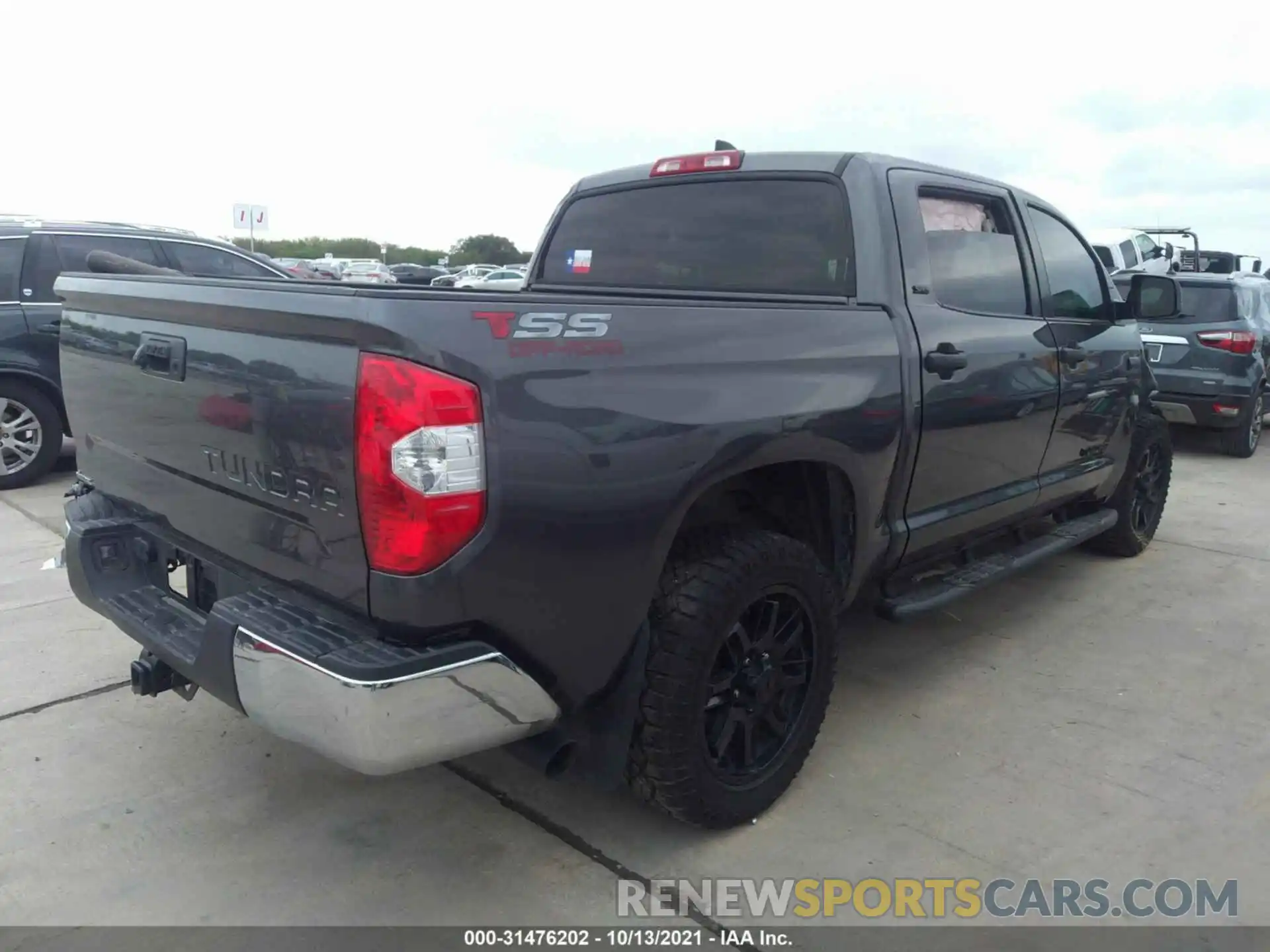 4 Photograph of a damaged car 5TFEY5F10MX273402 TOYOTA TUNDRA 2WD 2021