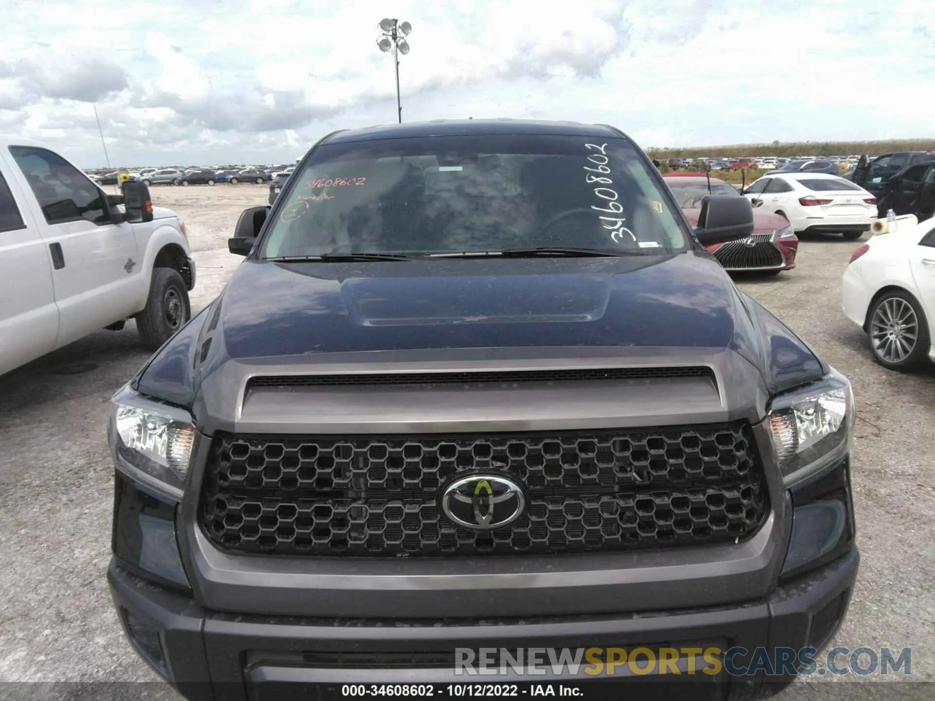 6 Photograph of a damaged car 5TFRY5F17MX294460 TOYOTA TUNDRA 2WD 2021