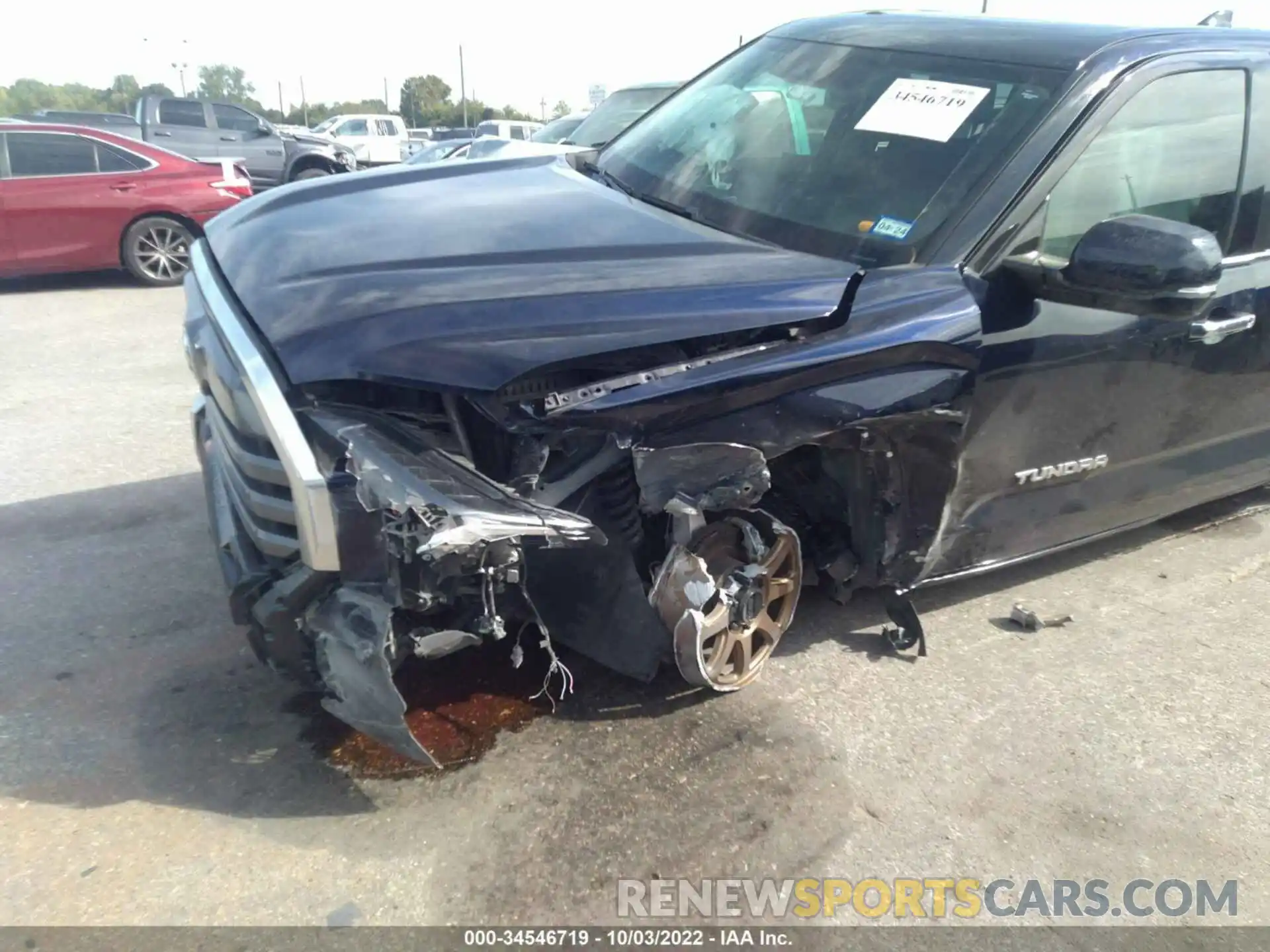 6 Photograph of a damaged car 5TFJA5AB5NX008978 TOYOTA TUNDRA 2WD 2022