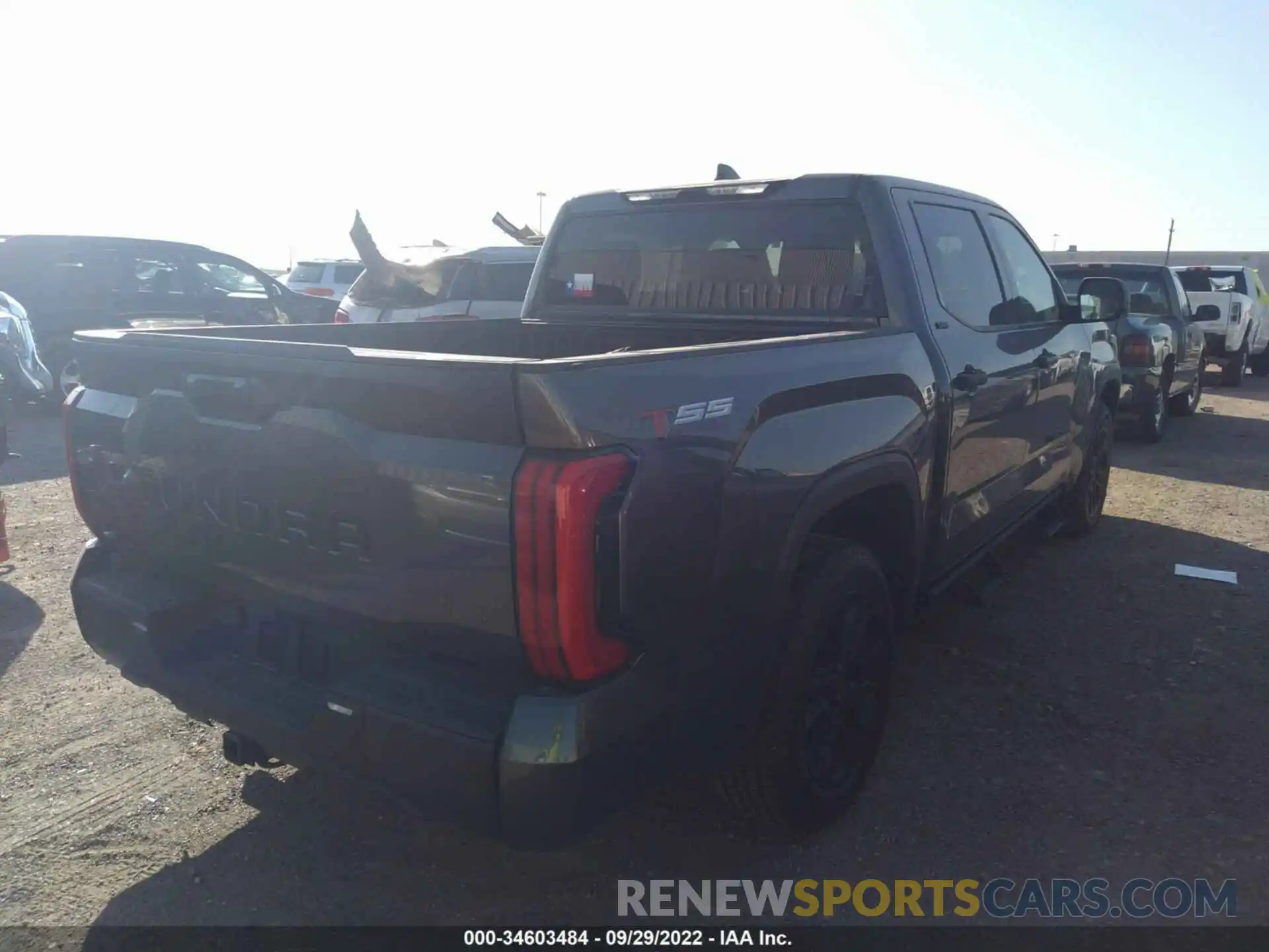 4 Photograph of a damaged car 5TFLA5AB9NX014582 TOYOTA TUNDRA 2WD 2022