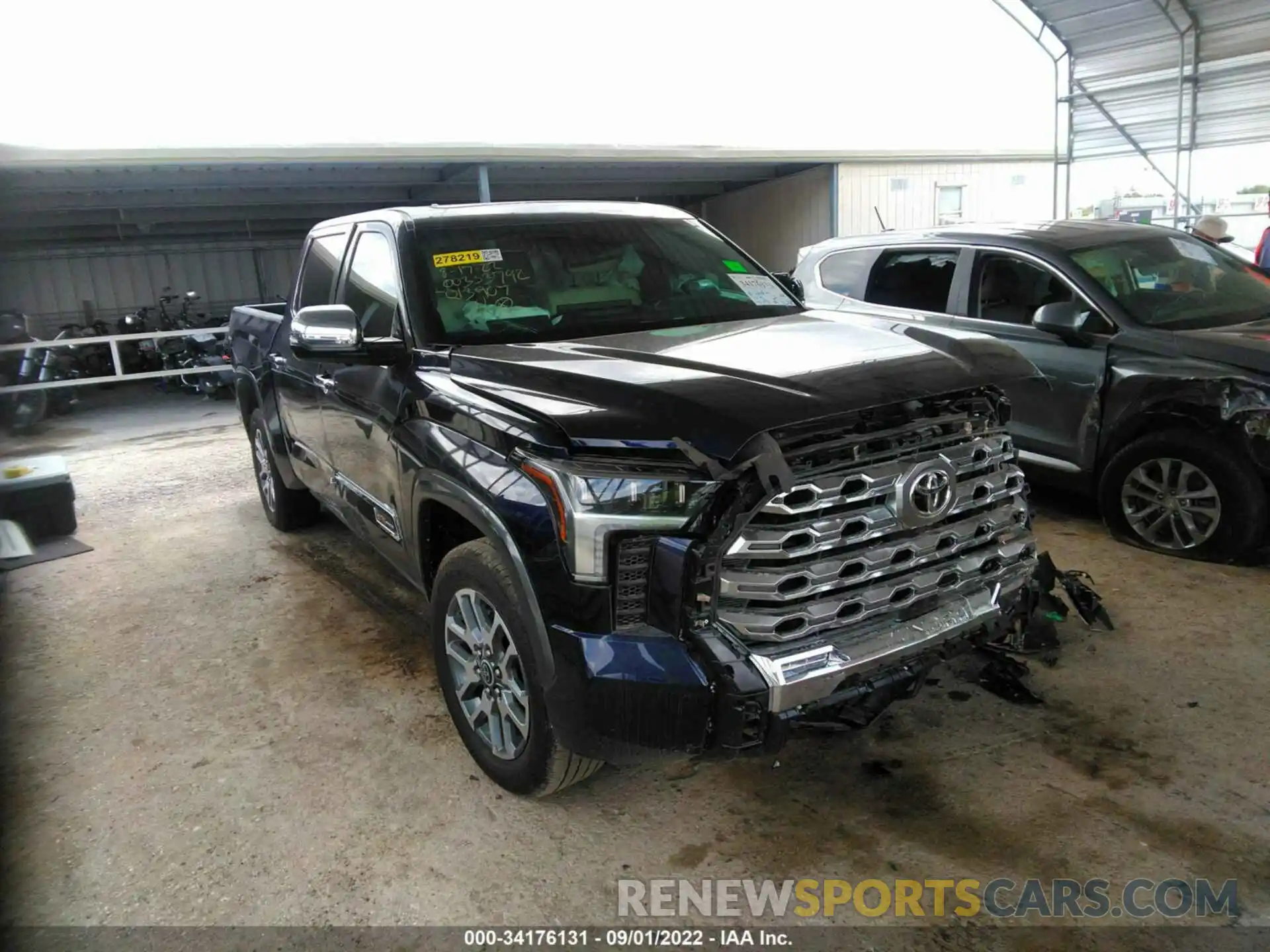 1 Photograph of a damaged car 5TFMA5AB0NX013907 TOYOTA TUNDRA 2WD 2022