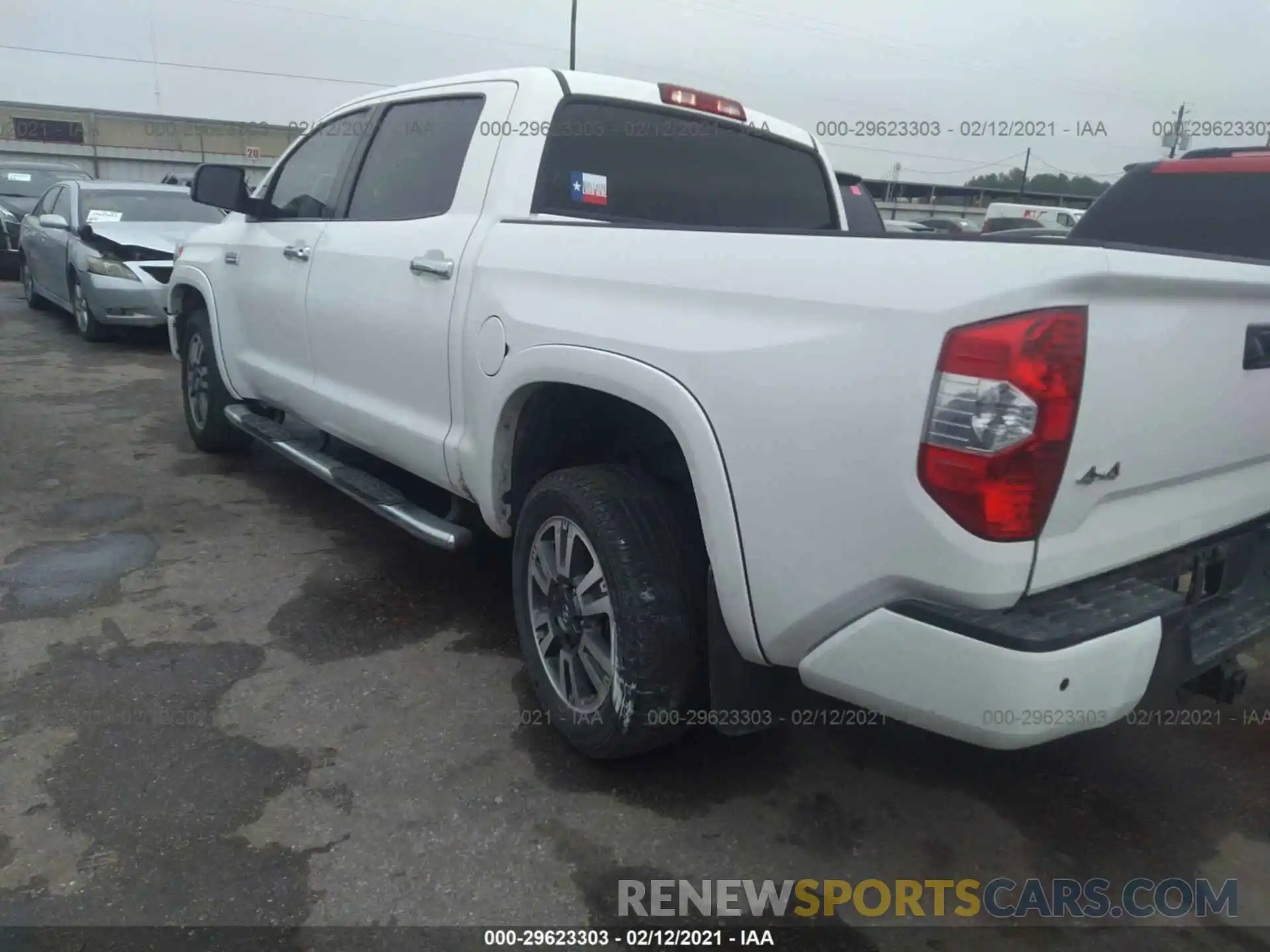 3 Photograph of a damaged car 5TFAY5F11KX785603 TOYOTA TUNDRA 4WD 2019