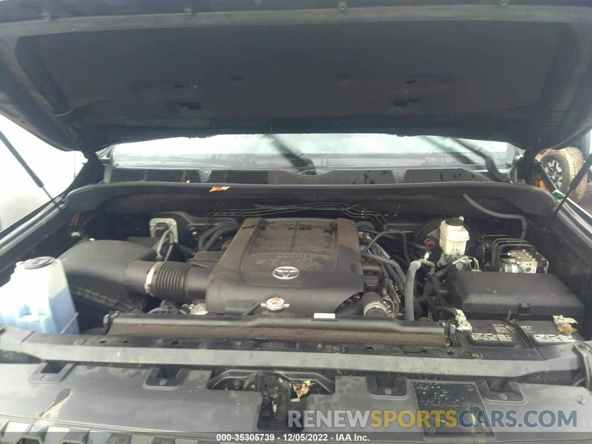 10 Photograph of a damaged car 5TFDW5F16KX849962 TOYOTA TUNDRA 4WD 2019