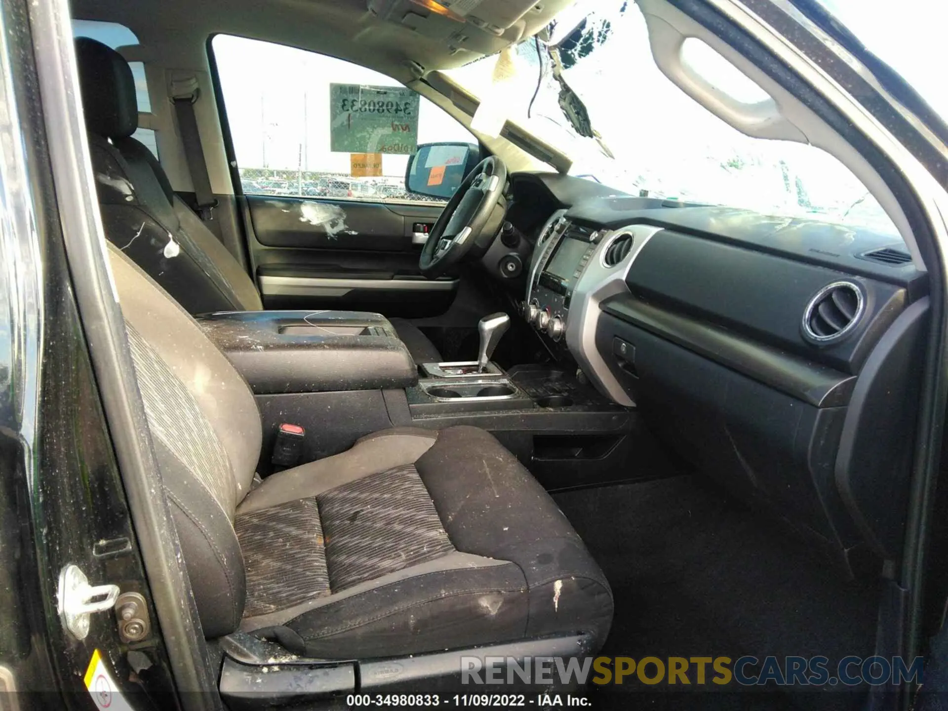 5 Photograph of a damaged car 5TFDY5F11KX777630 TOYOTA TUNDRA 4WD 2019
