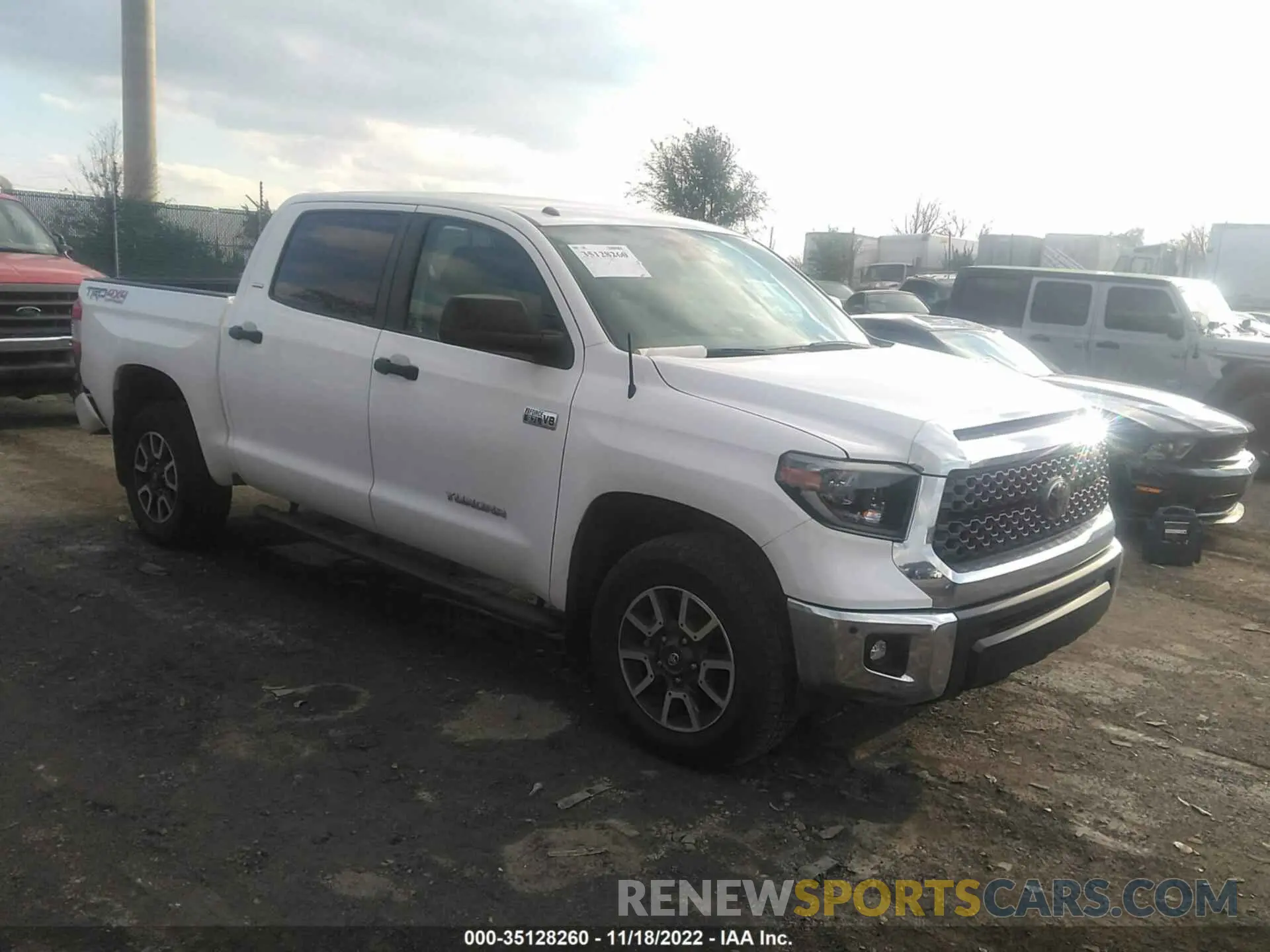 1 Photograph of a damaged car 5TFDY5F14KX803461 TOYOTA TUNDRA 4WD 2019
