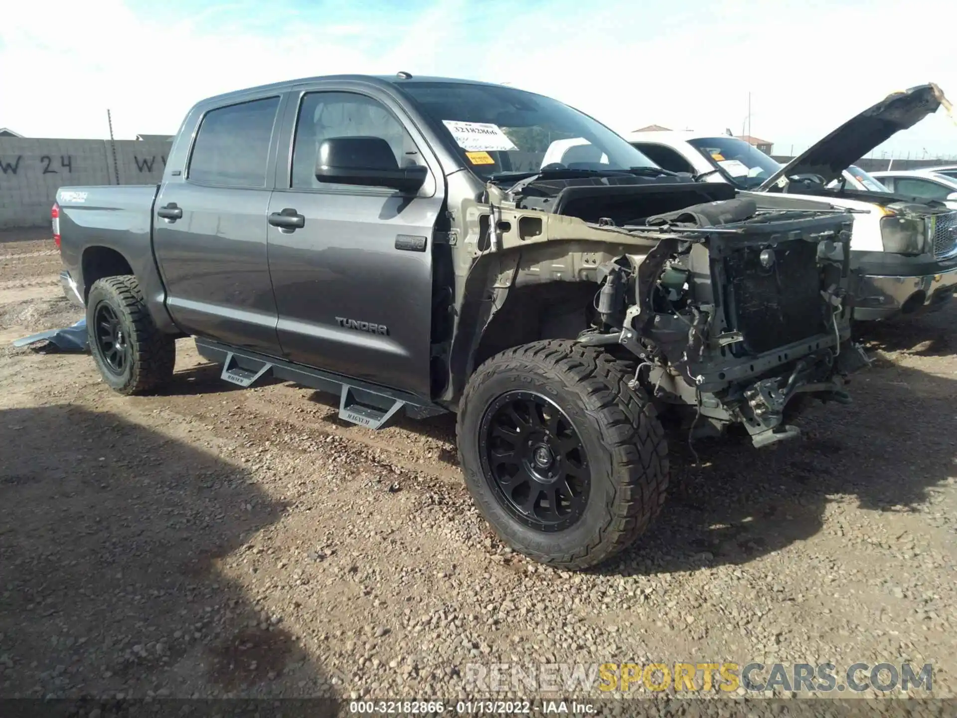 1 Photograph of a damaged car 5TFDY5F15KX797203 TOYOTA TUNDRA 4WD 2019