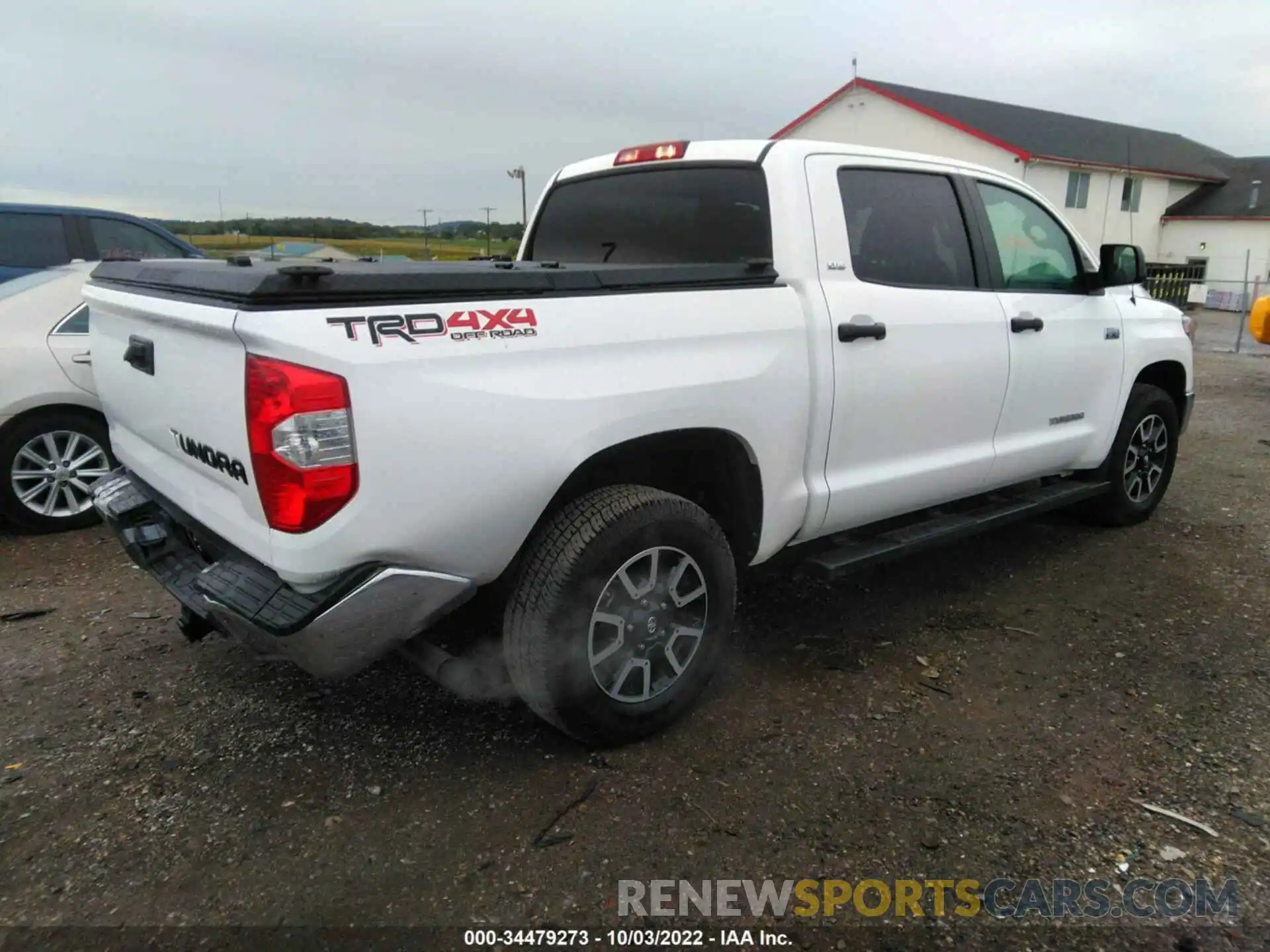 4 Photograph of a damaged car 5TFDY5F16KX863600 TOYOTA TUNDRA 4WD 2019