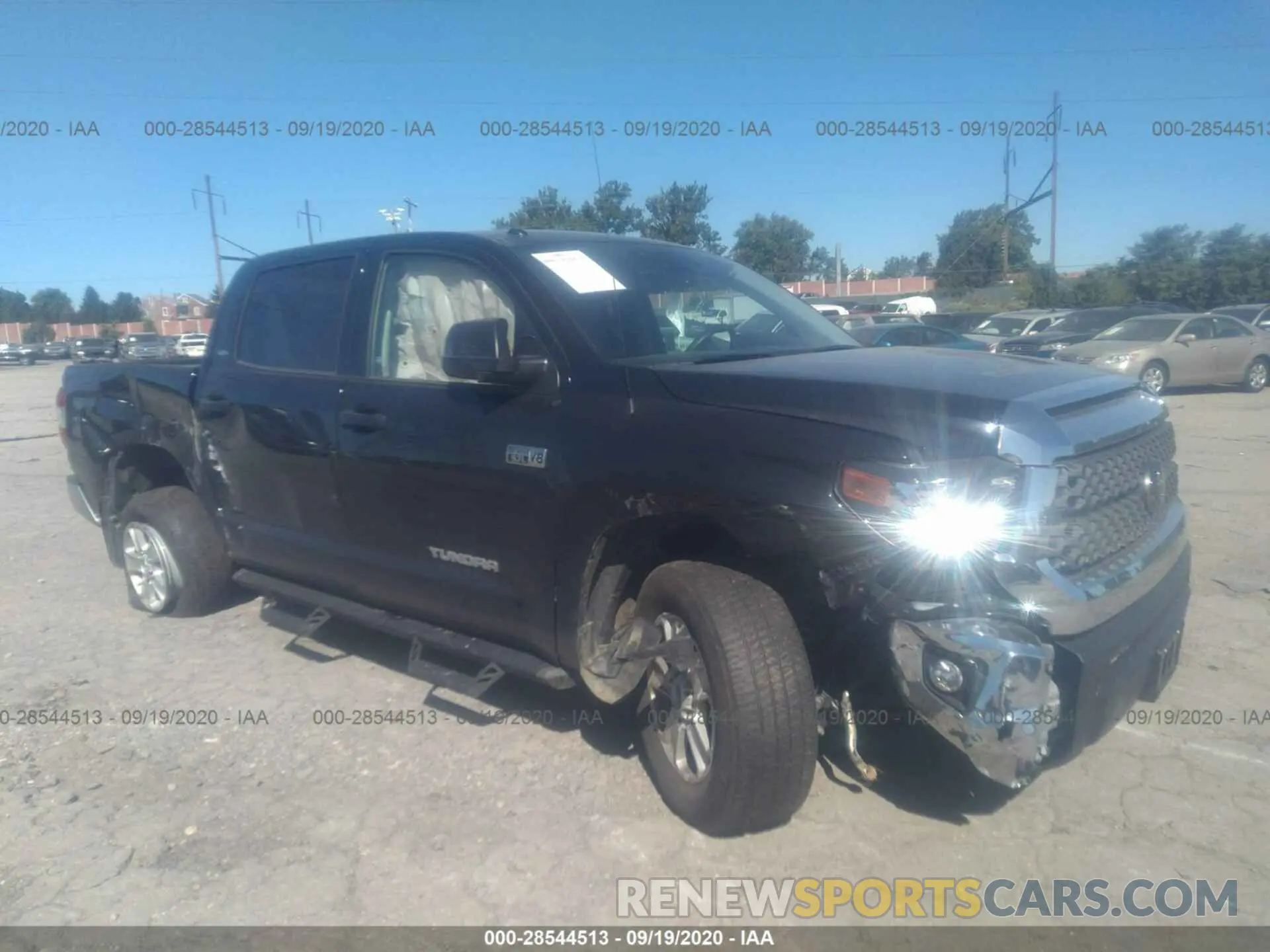 1 Photograph of a damaged car 5TFDY5F1XKX868086 TOYOTA TUNDRA 4WD 2019