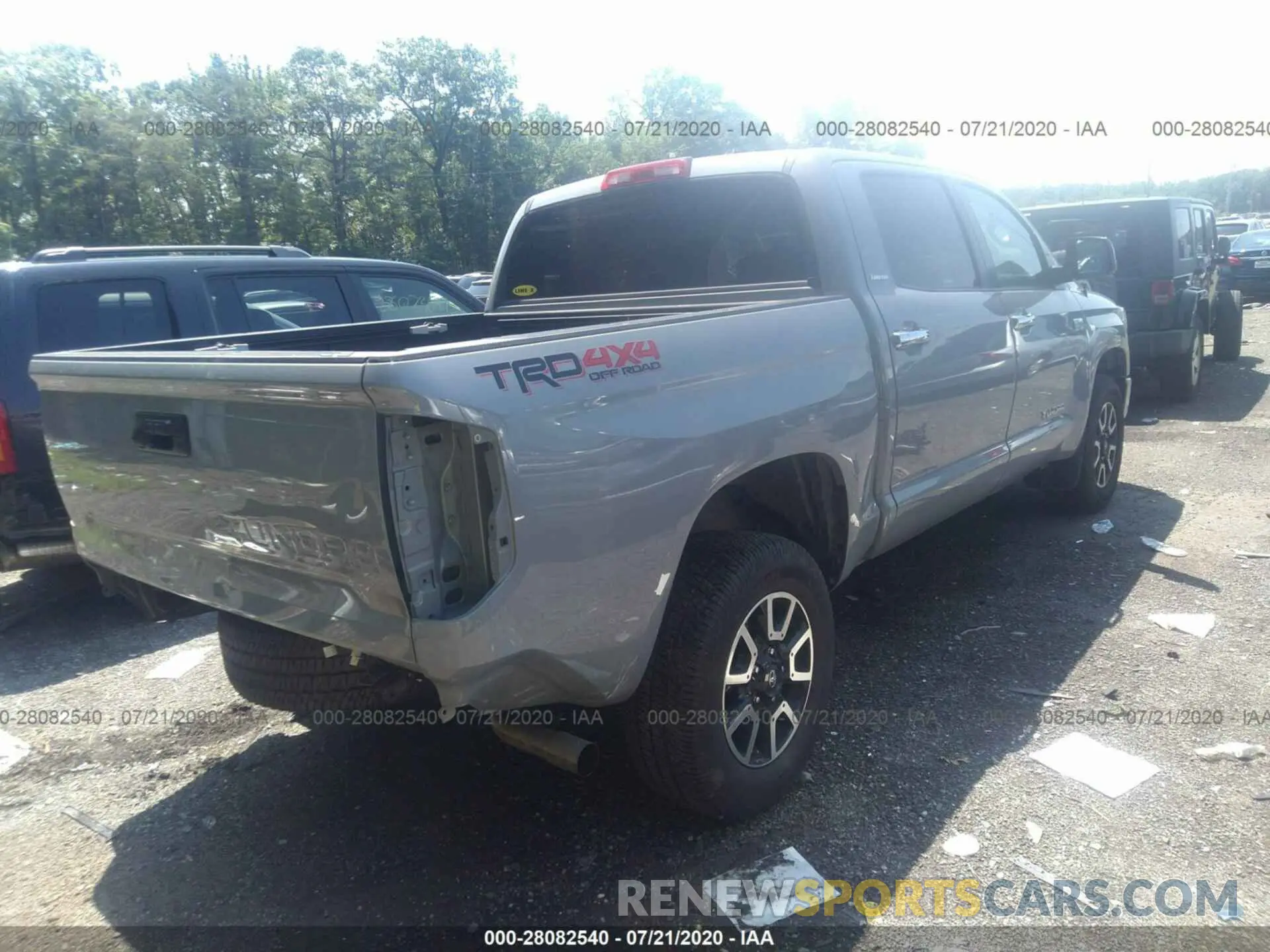 4 Photograph of a damaged car 5TFHY5F1XKX790006 TOYOTA TUNDRA 4WD 2019