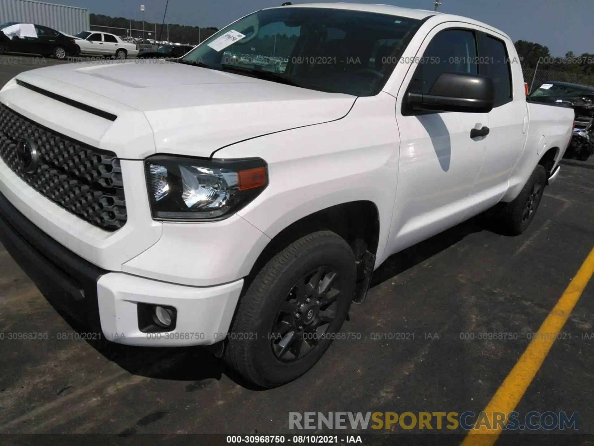 2 Photograph of a damaged car 5TFUY5F13KX819697 TOYOTA TUNDRA 4WD 2019