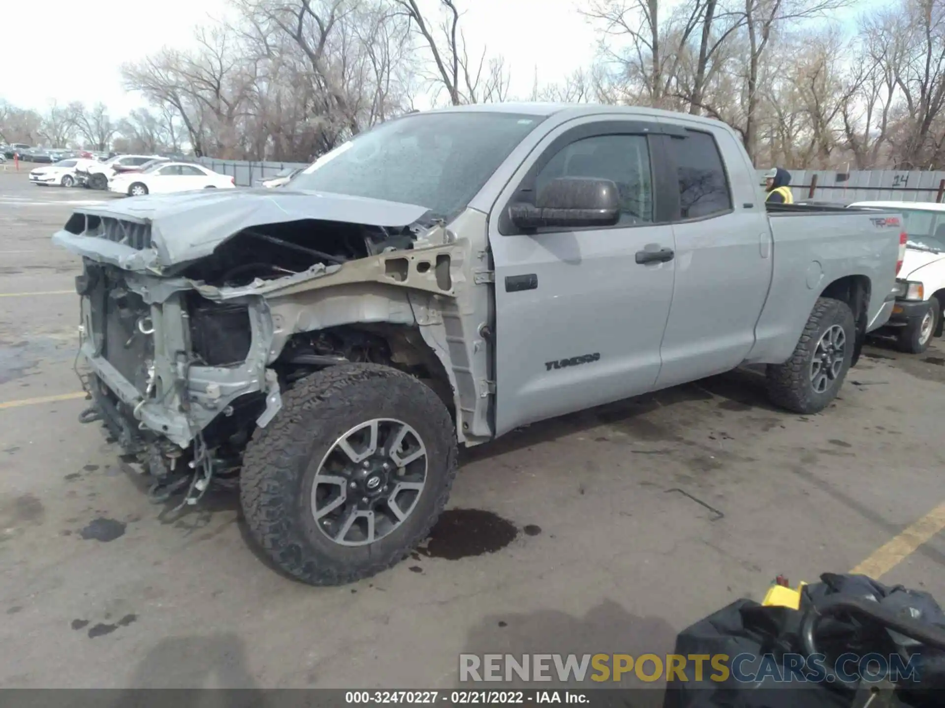 2 Photograph of a damaged car 5TFUY5F19KX814052 TOYOTA TUNDRA 4WD 2019