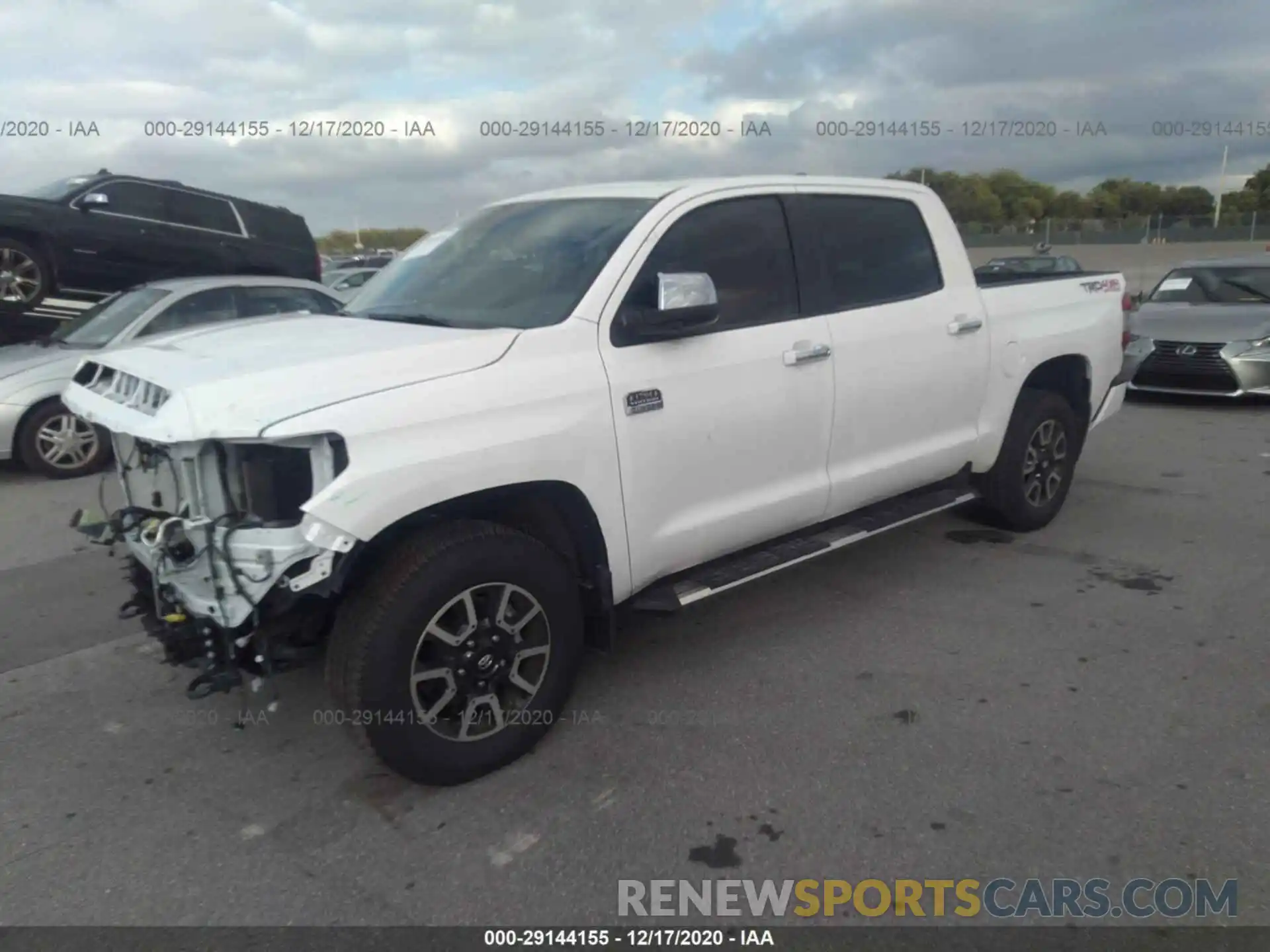 2 Photograph of a damaged car 5TFAY5F14LX915794 TOYOTA TUNDRA 4WD 2020