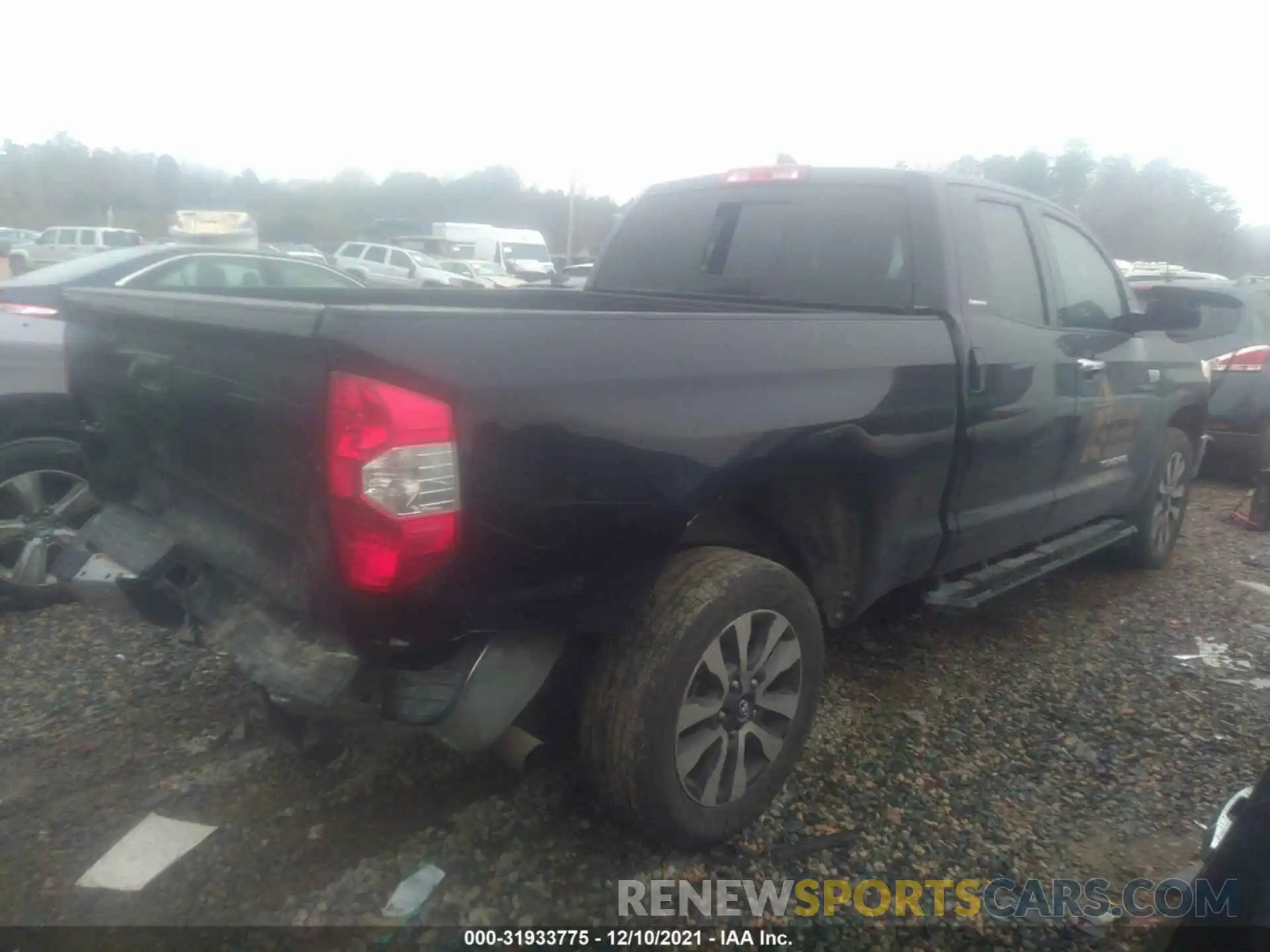 4 Photograph of a damaged car 5TFBY5F14LX939663 TOYOTA TUNDRA 4WD 2020