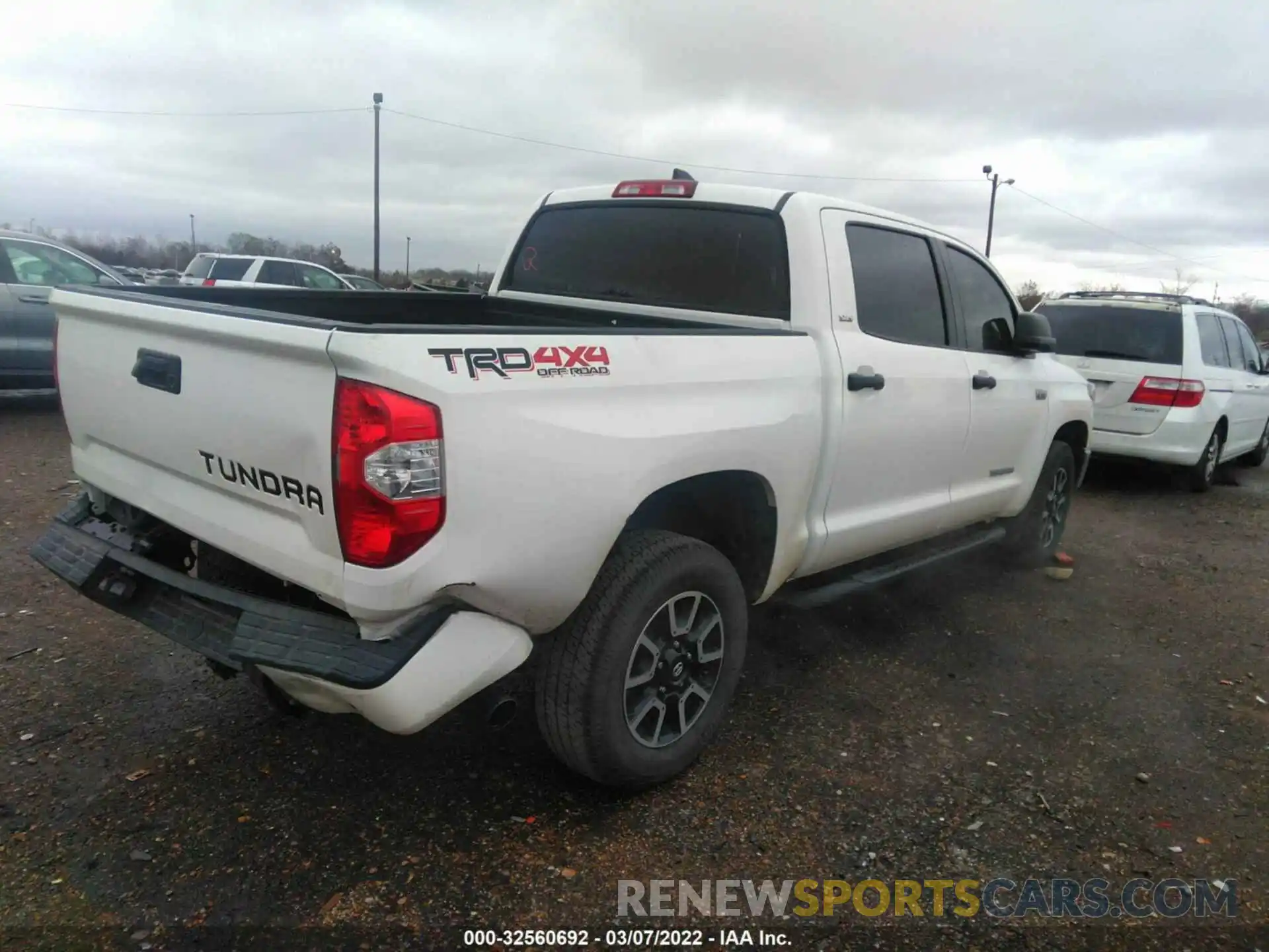 4 Photograph of a damaged car 5TFDY5F10LX872777 TOYOTA TUNDRA 4WD 2020