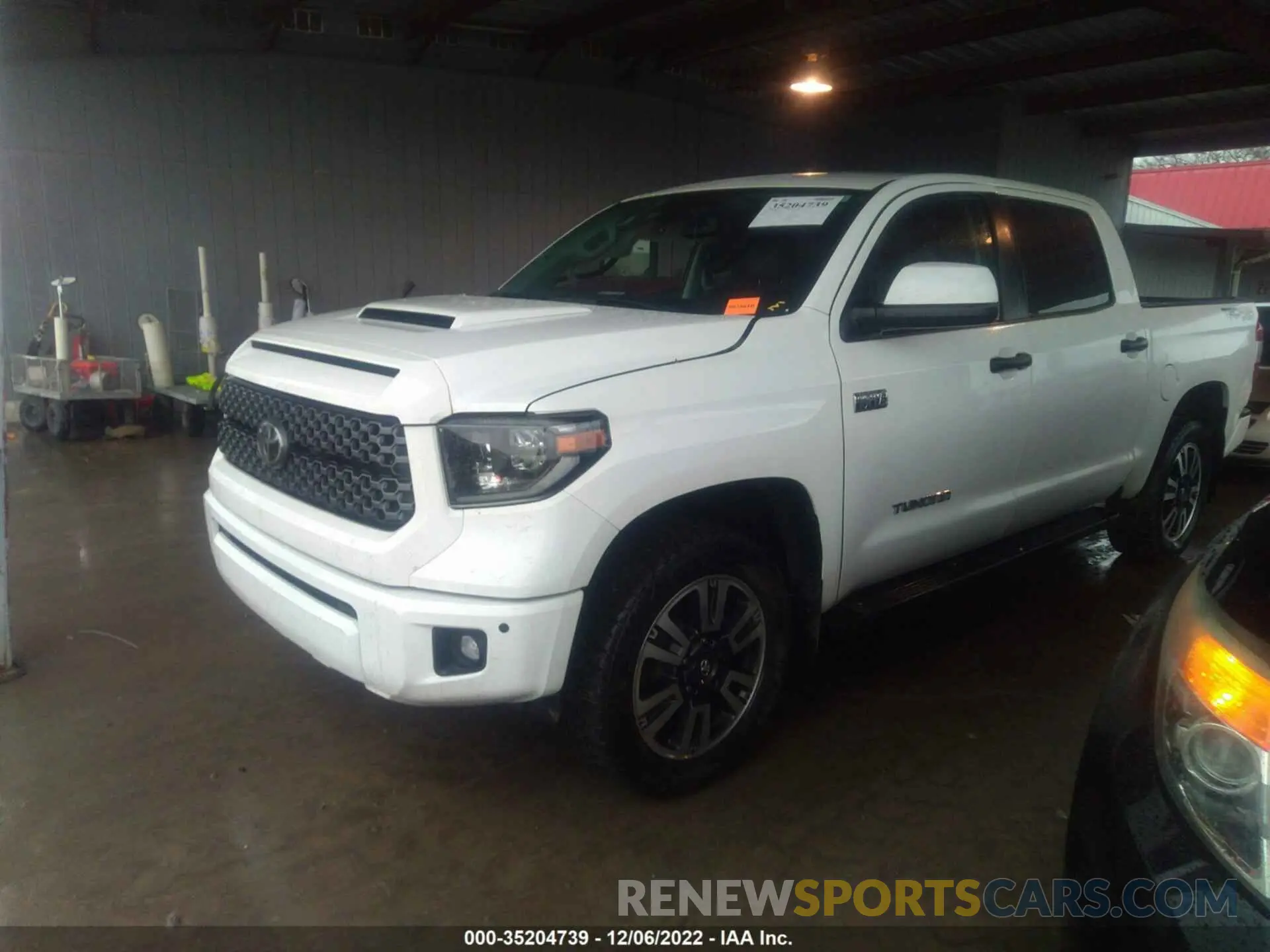 2 Photograph of a damaged car 5TFDY5F11LX895792 TOYOTA TUNDRA 4WD 2020