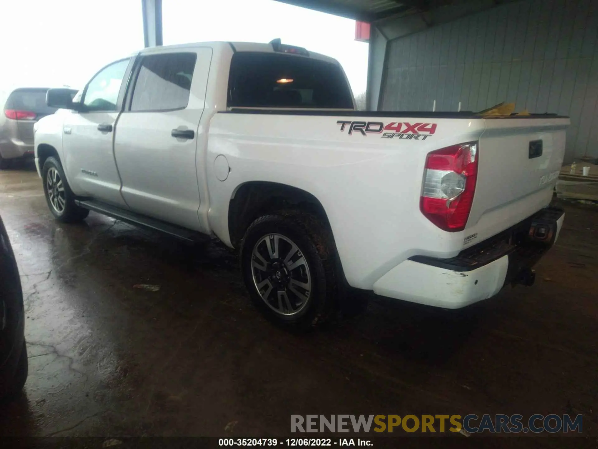 3 Photograph of a damaged car 5TFDY5F11LX895792 TOYOTA TUNDRA 4WD 2020