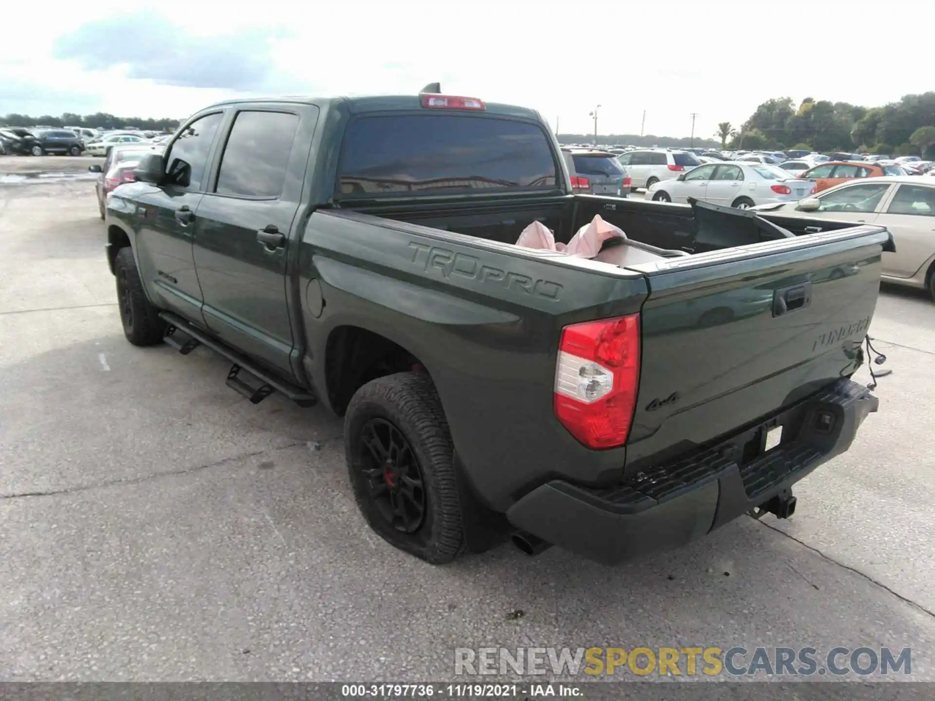 3 Photograph of a damaged car 5TFDY5F12LX884591 TOYOTA TUNDRA 4WD 2020