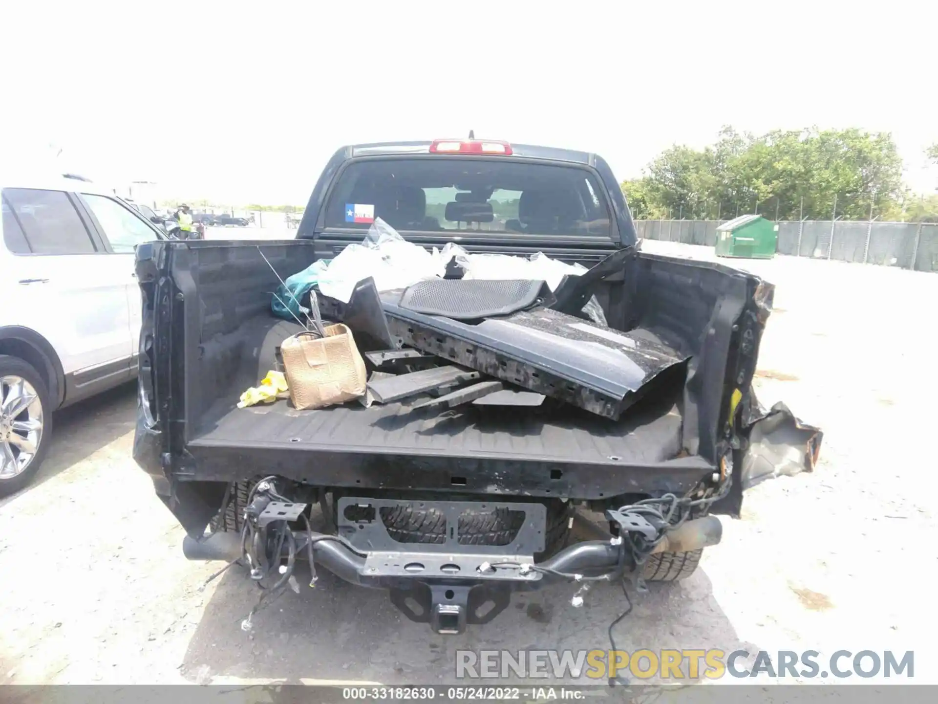 6 Photograph of a damaged car 5TFDY5F17LX908917 TOYOTA TUNDRA 4WD 2020