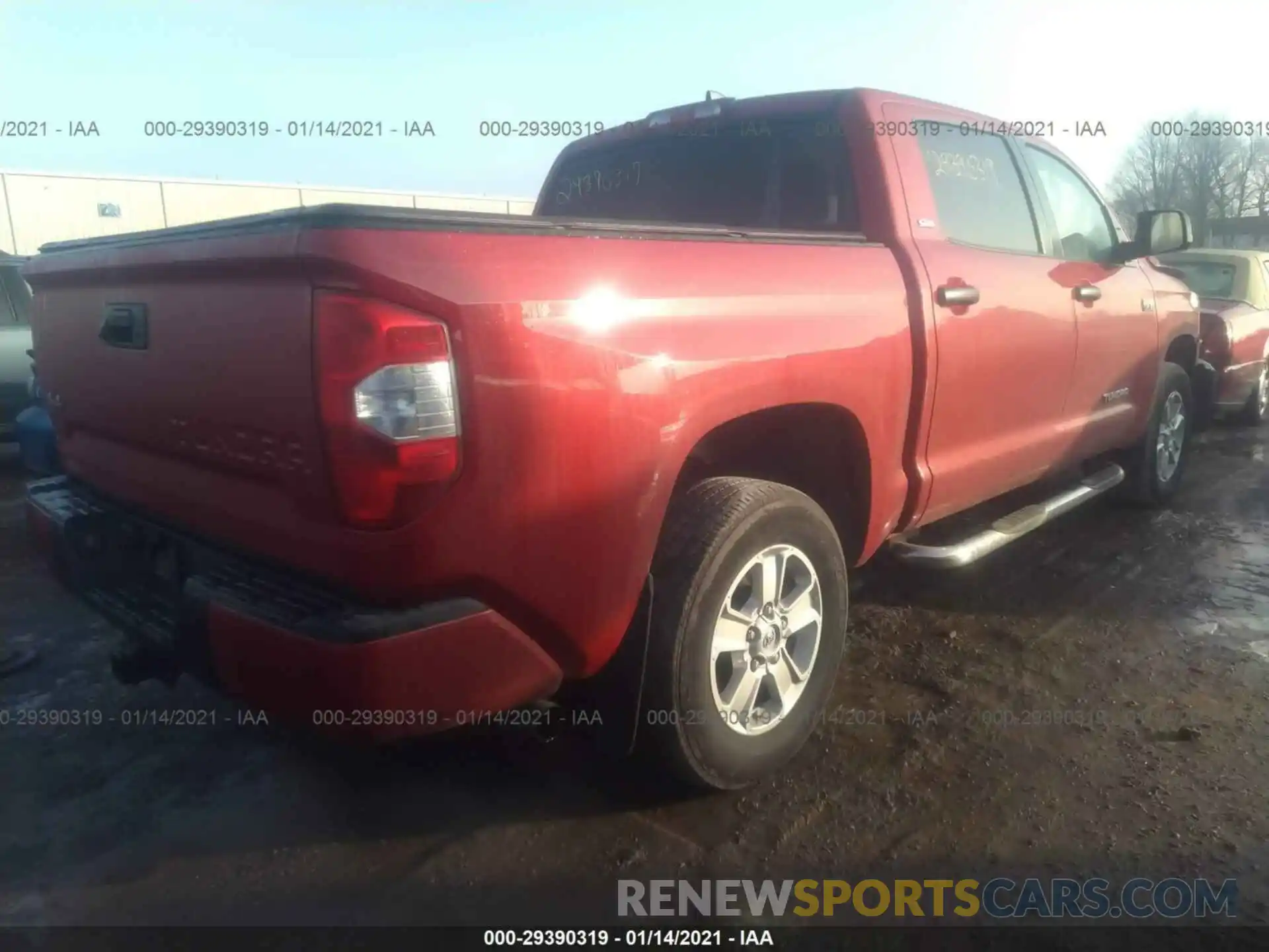 4 Photograph of a damaged car 5TFDY5F1XLX877761 TOYOTA TUNDRA 4WD 2020