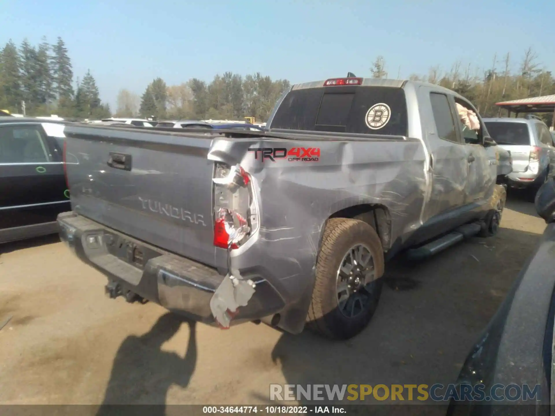 4 Photograph of a damaged car 5TFUY5F14LX902881 TOYOTA TUNDRA 4WD 2020