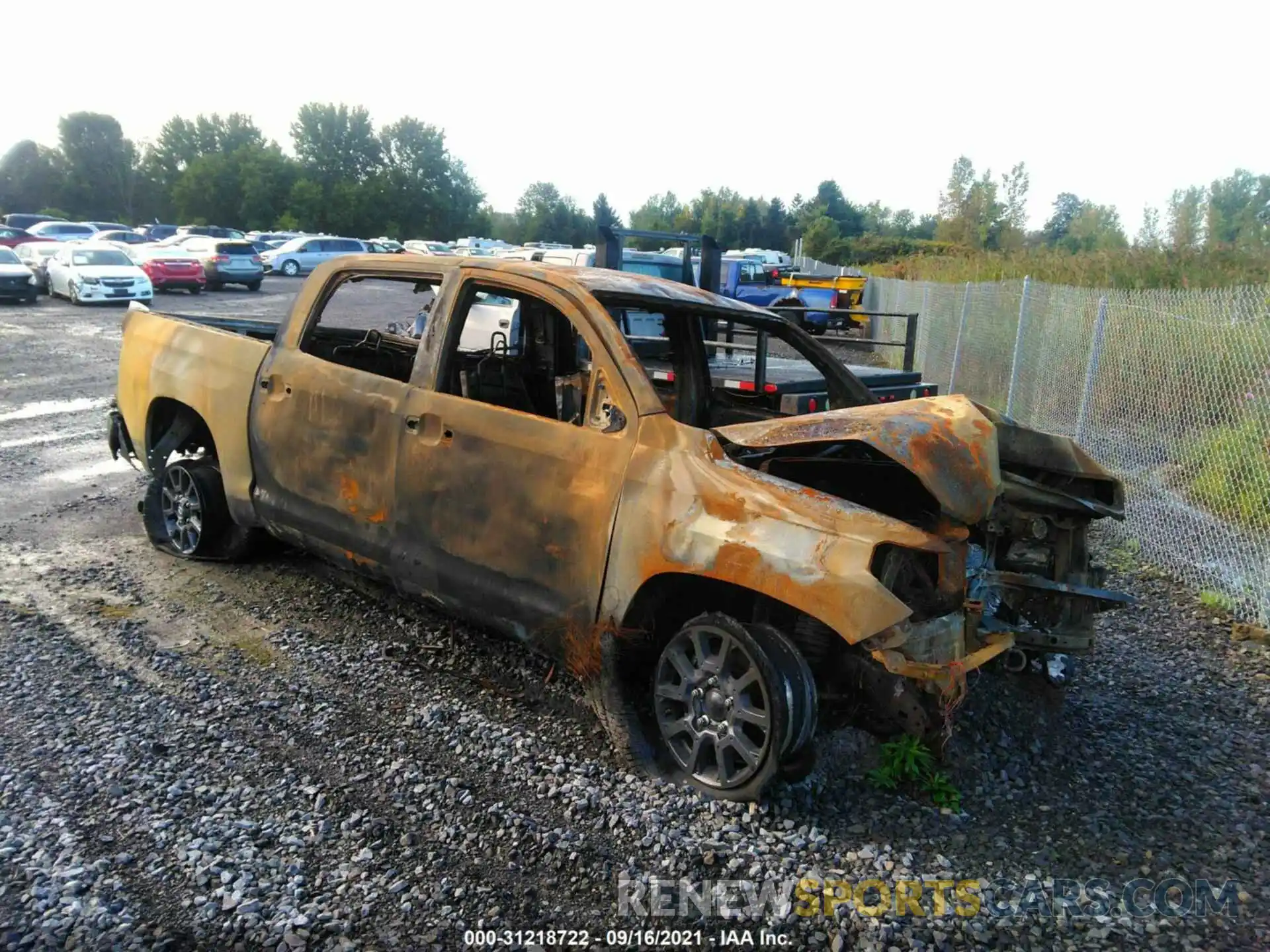 1 Photograph of a damaged car 5TFDY5F11MX998891 TOYOTA TUNDRA 4WD 2021