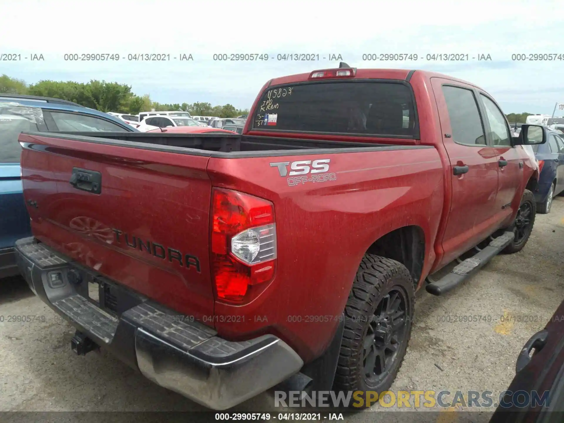 4 Photograph of a damaged car 5TFDY5F16MX966552 TOYOTA TUNDRA 4WD 2021