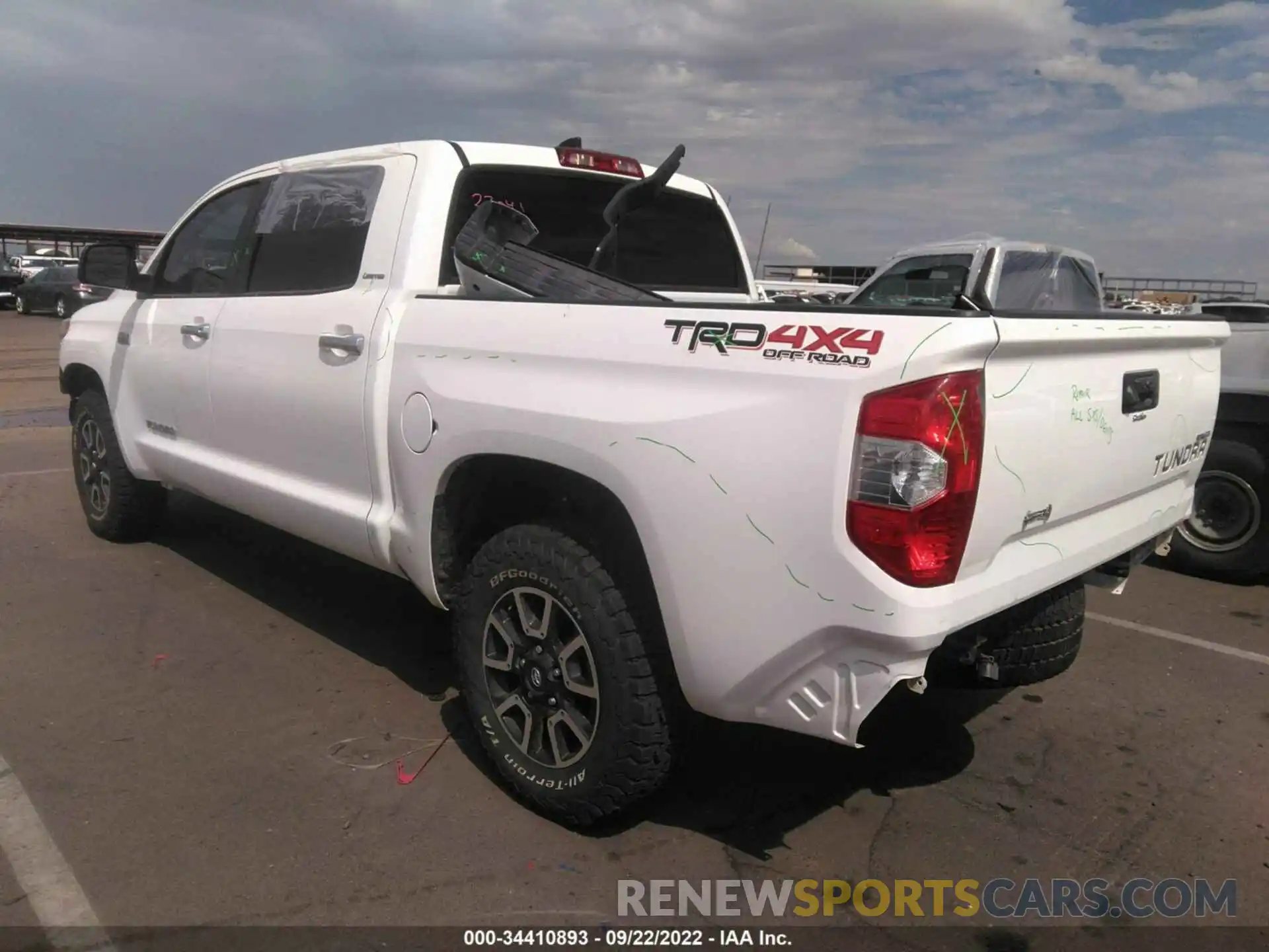 3 Photograph of a damaged car 5TFHY5F10MX039208 TOYOTA TUNDRA 4WD 2021