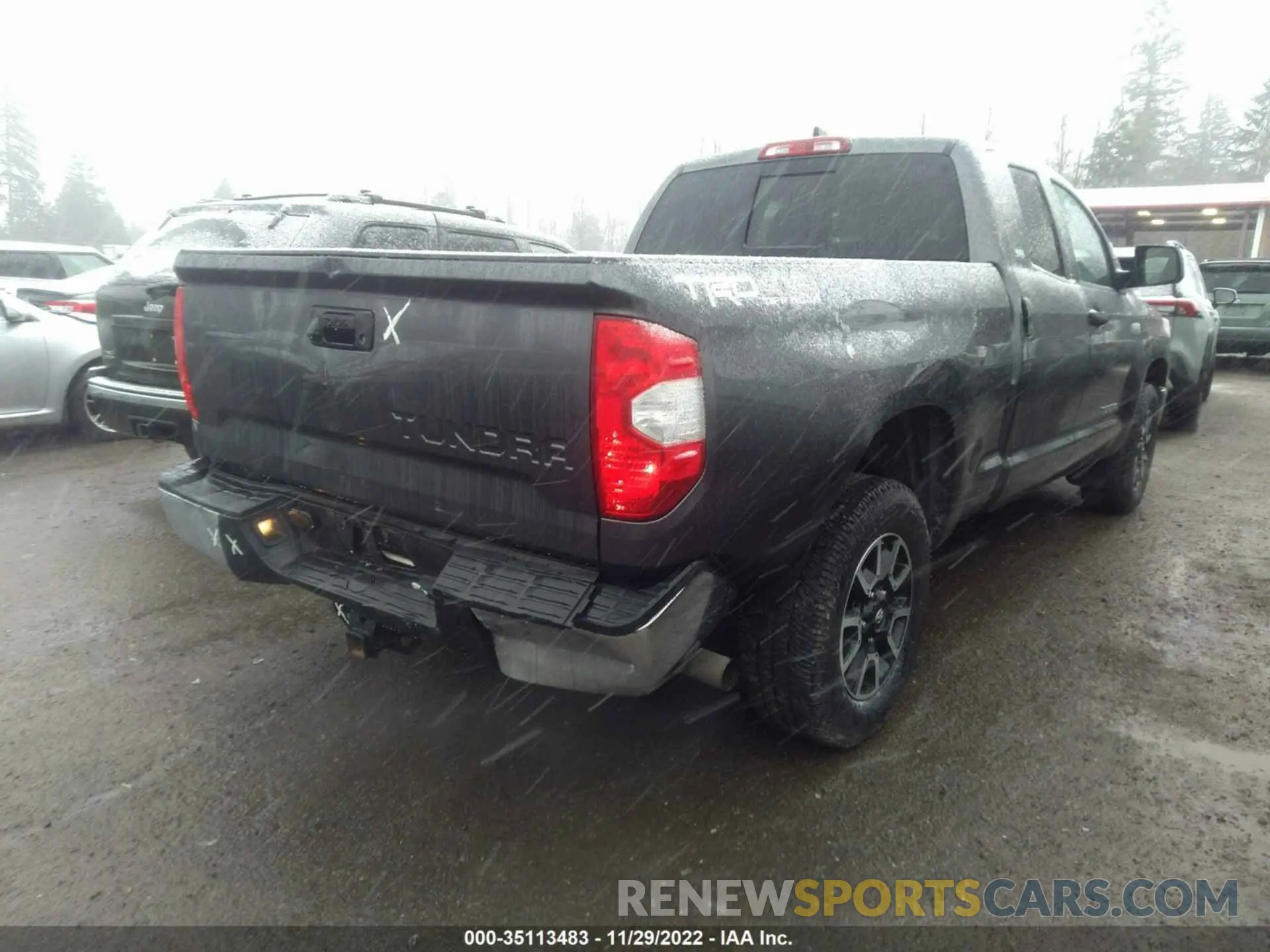 4 Photograph of a damaged car 5TFUY5F19MX964892 TOYOTA TUNDRA 4WD 2021