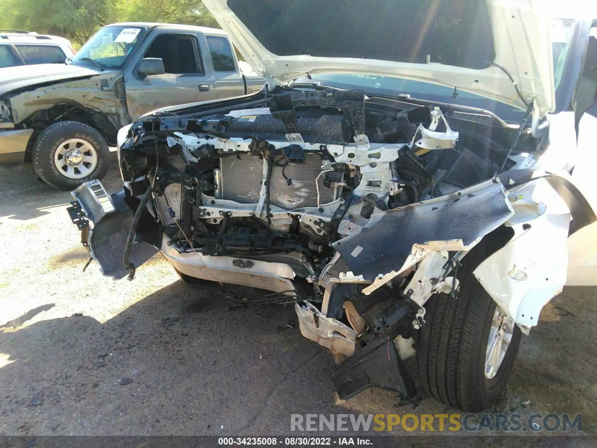 6 Photograph of a damaged car 5TFLA5DA8NX034891 TOYOTA TUNDRA 4WD 2022