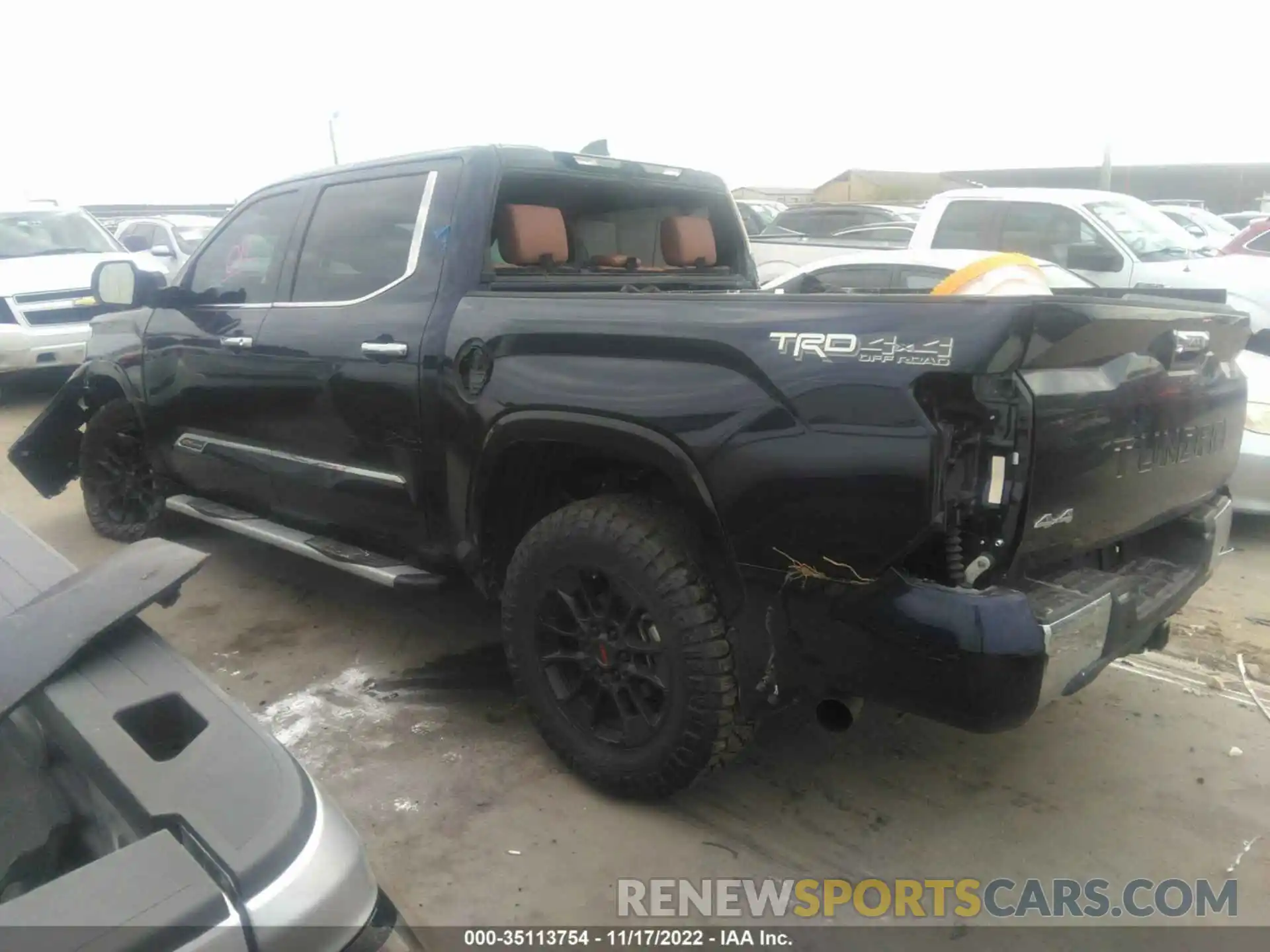 3 Photograph of a damaged car 5TFMA5DB0NX048555 TOYOTA TUNDRA 4WD 2022