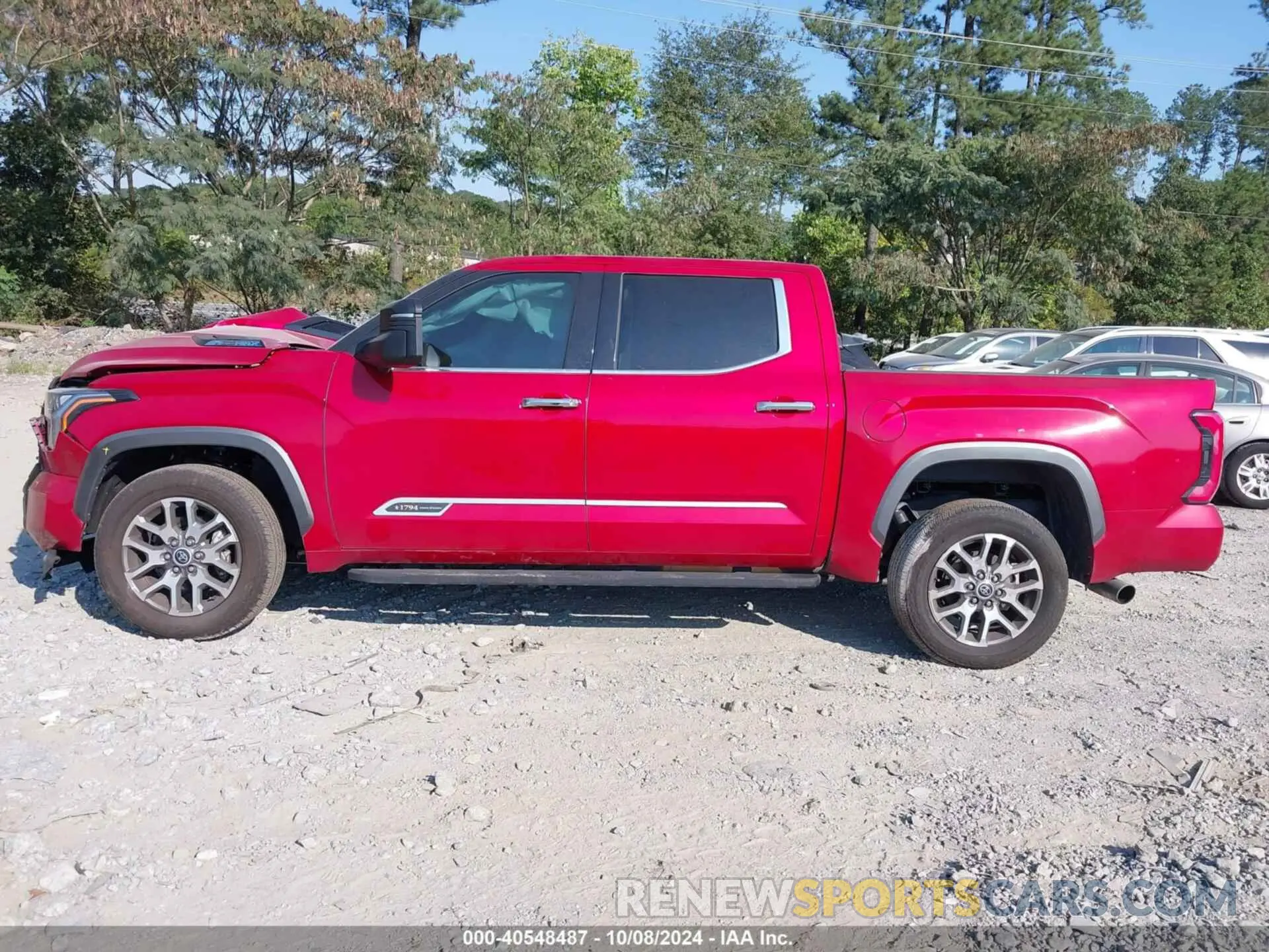 13 Photograph of a damaged car 5TFMC5AB0NX001167 TOYOTA TUNDRA HYBRID 2022