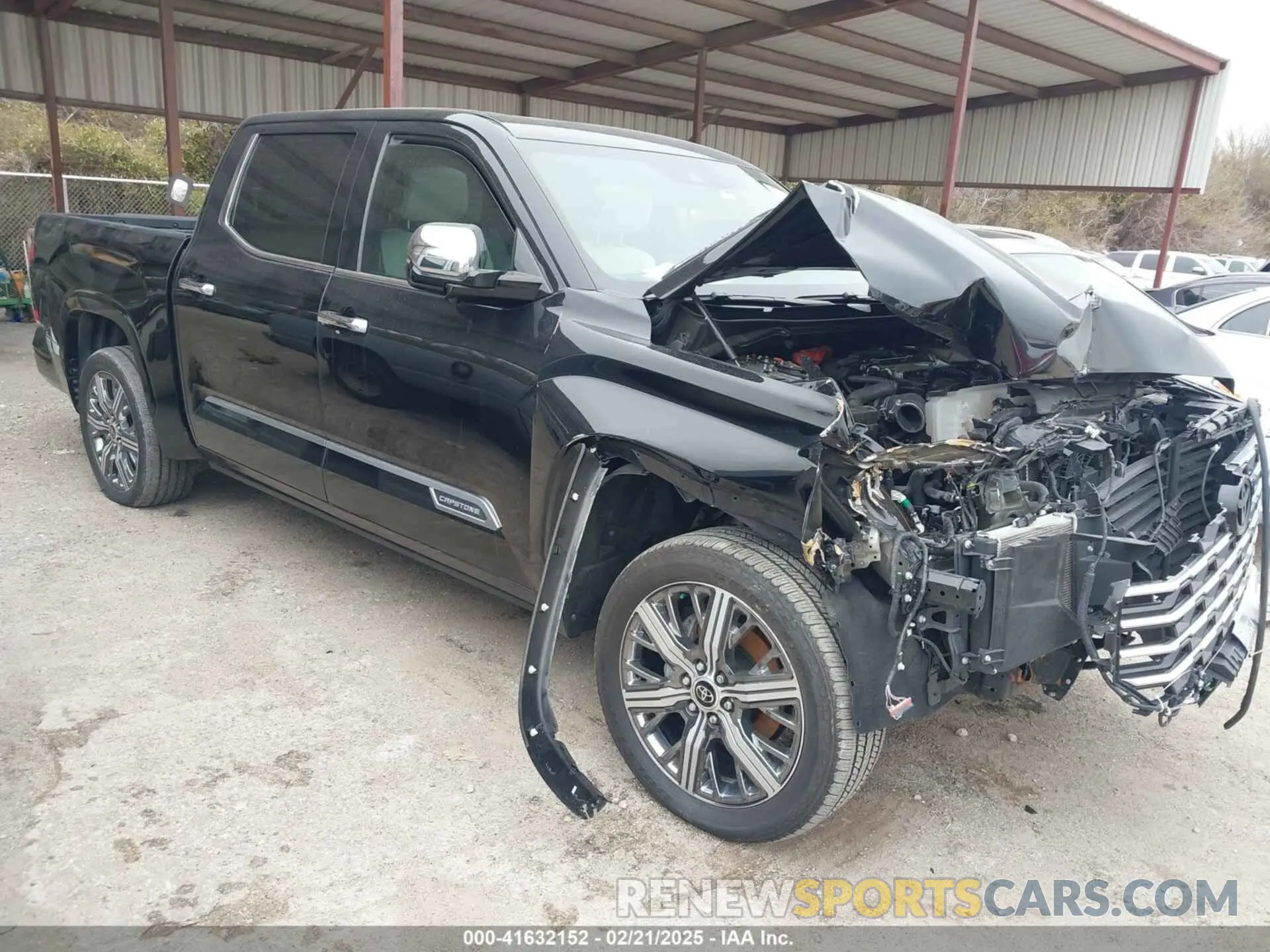 1 Photograph of a damaged car 5TFVC5DB7NX008200 TOYOTA TUNDRA HYBRID 2022