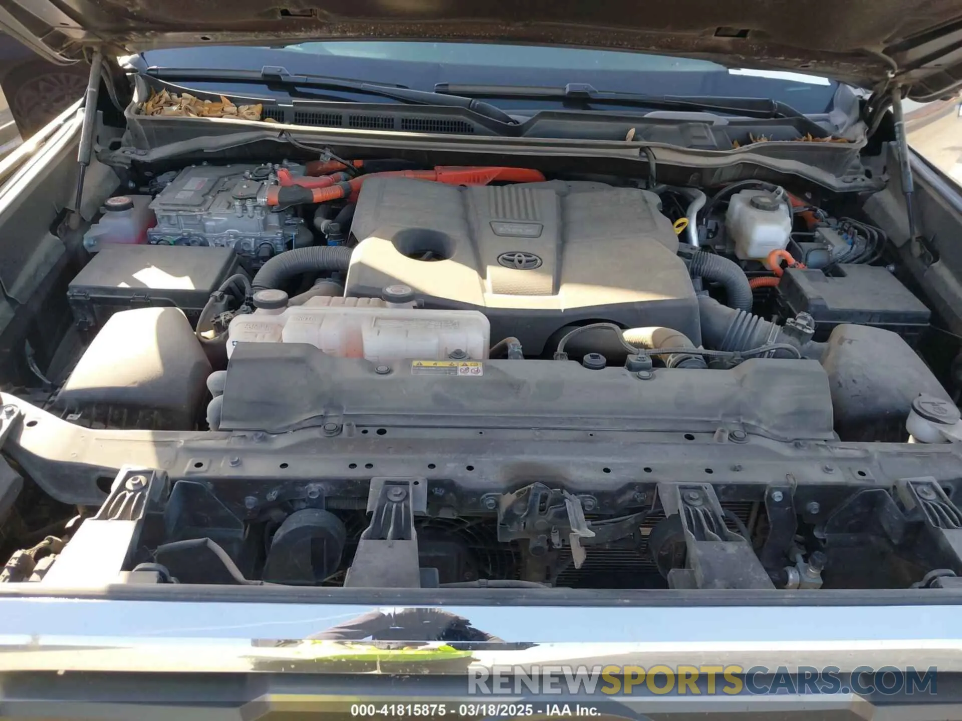 10 Photograph of a damaged car 5TFMC5DB3PX020858 TOYOTA TUNDRA HYBRID 2023