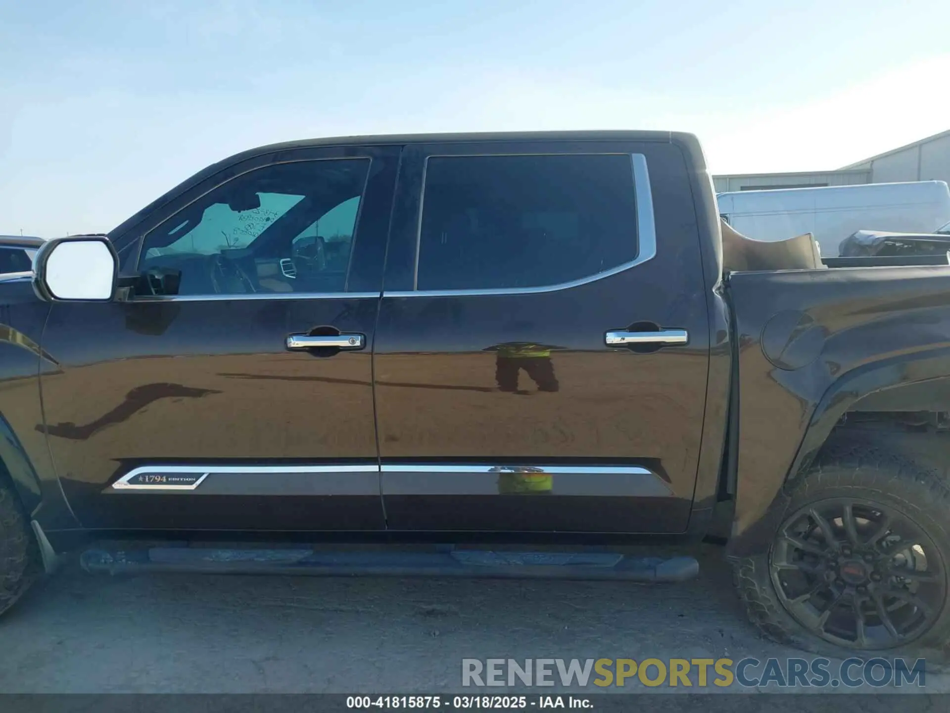 14 Photograph of a damaged car 5TFMC5DB3PX020858 TOYOTA TUNDRA HYBRID 2023