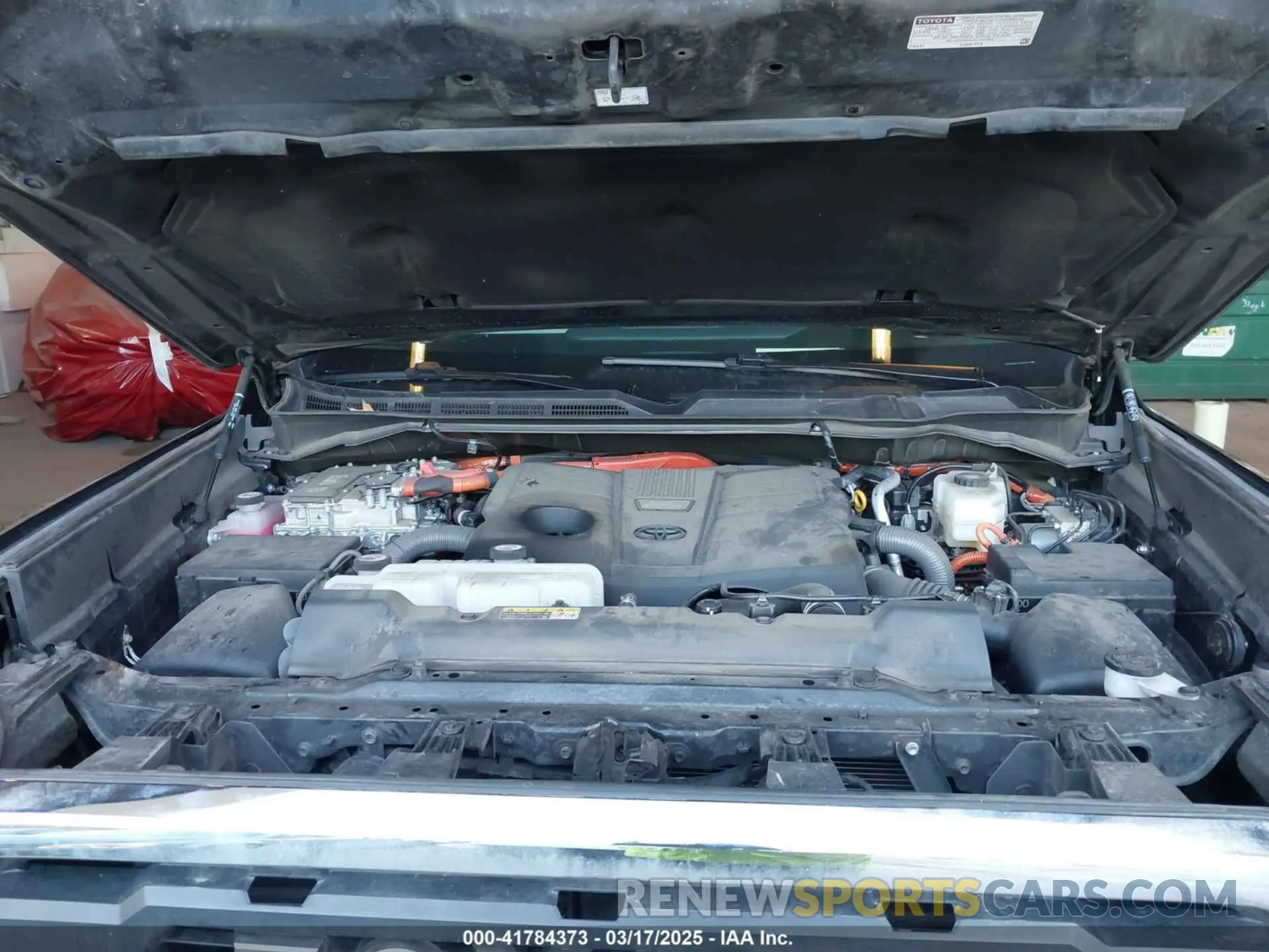 10 Photograph of a damaged car 5TFMC5DB6PX025214 TOYOTA TUNDRA HYBRID 2023