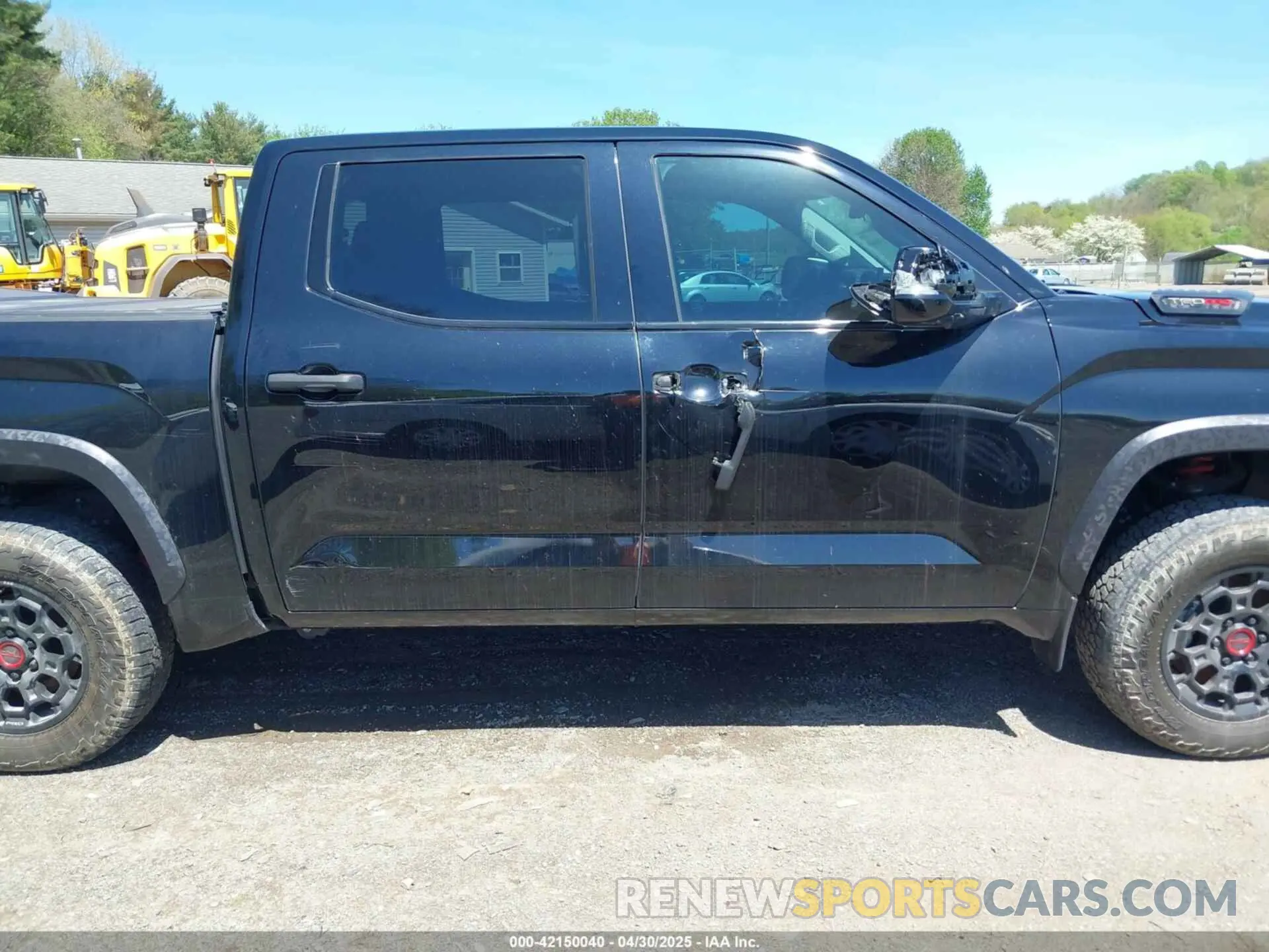 14 Photograph of a damaged car 5TFPC5DB4PX020316 TOYOTA TUNDRA HYBRID 2023