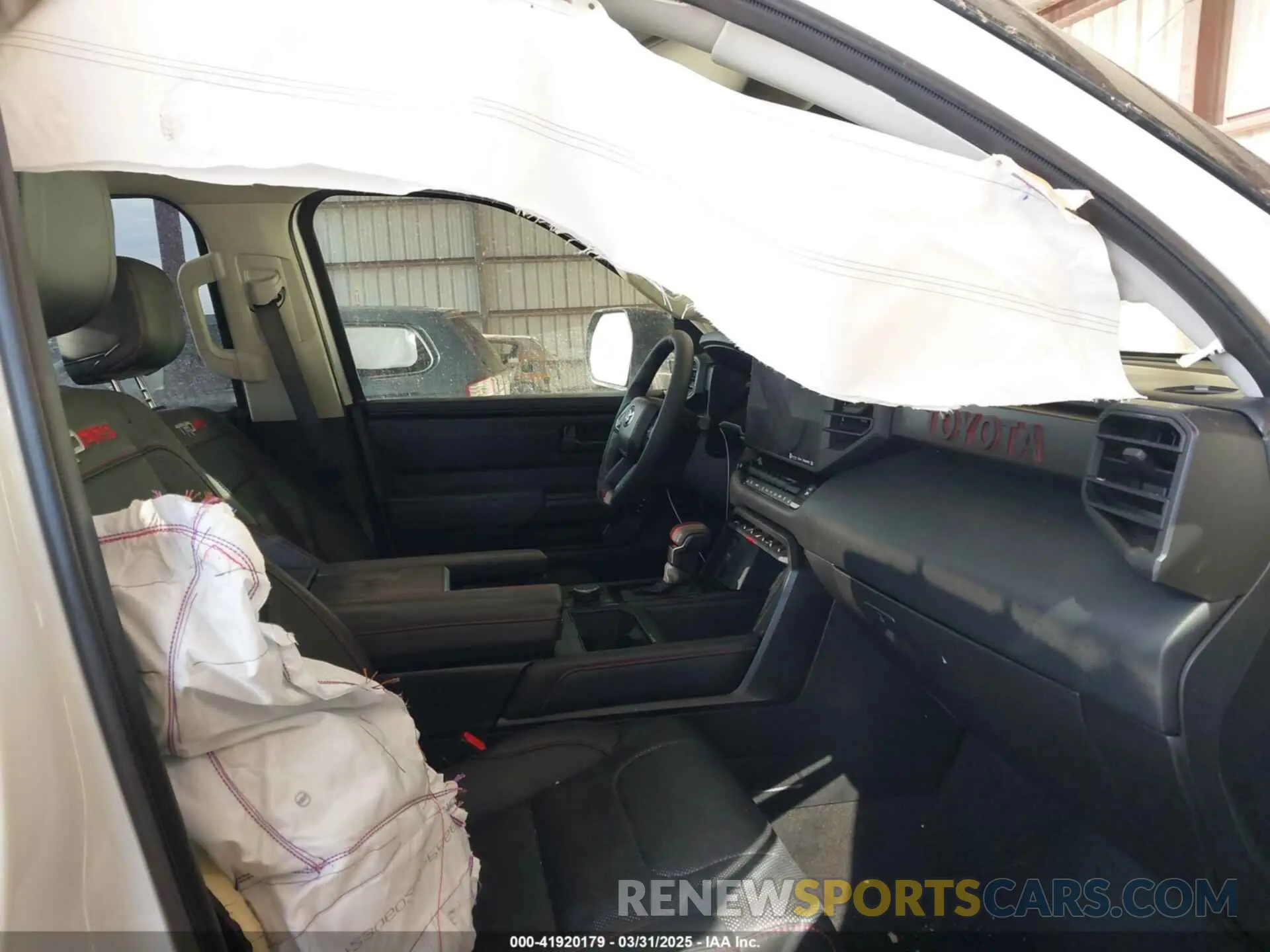 5 Photograph of a damaged car 5TFPC5DB4PX035298 TOYOTA TUNDRA HYBRID 2023