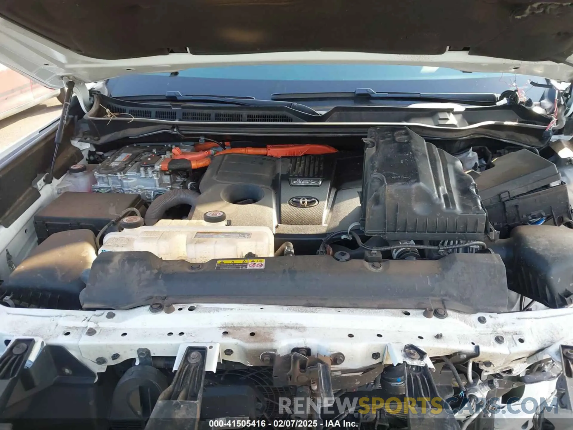 10 Photograph of a damaged car 5TFPC5DB7PX027499 TOYOTA TUNDRA HYBRID 2023