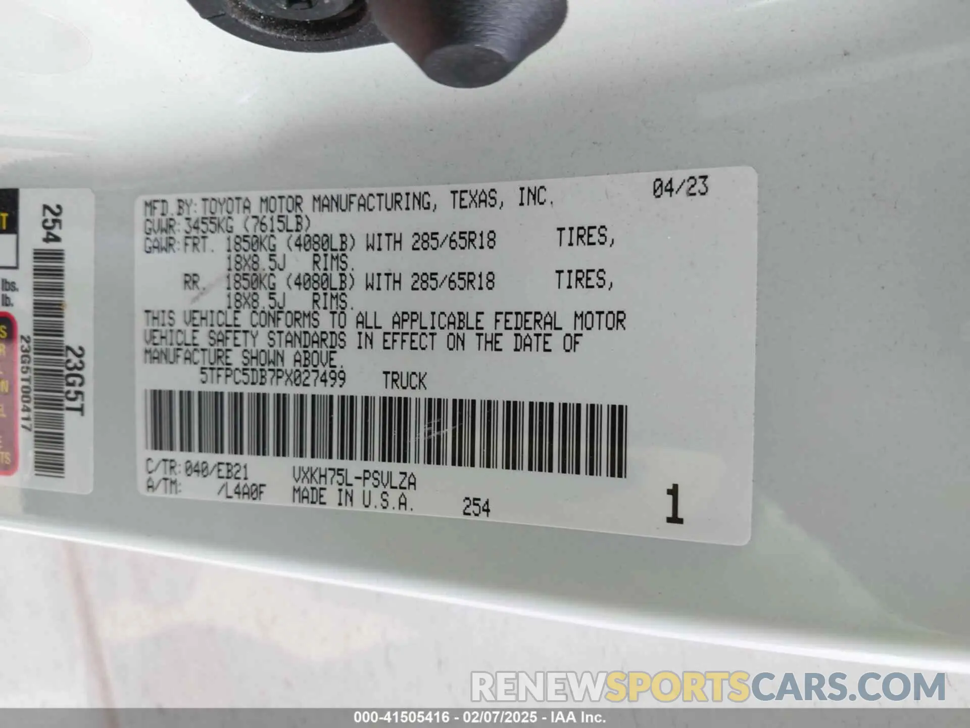 9 Photograph of a damaged car 5TFPC5DB7PX027499 TOYOTA TUNDRA HYBRID 2023