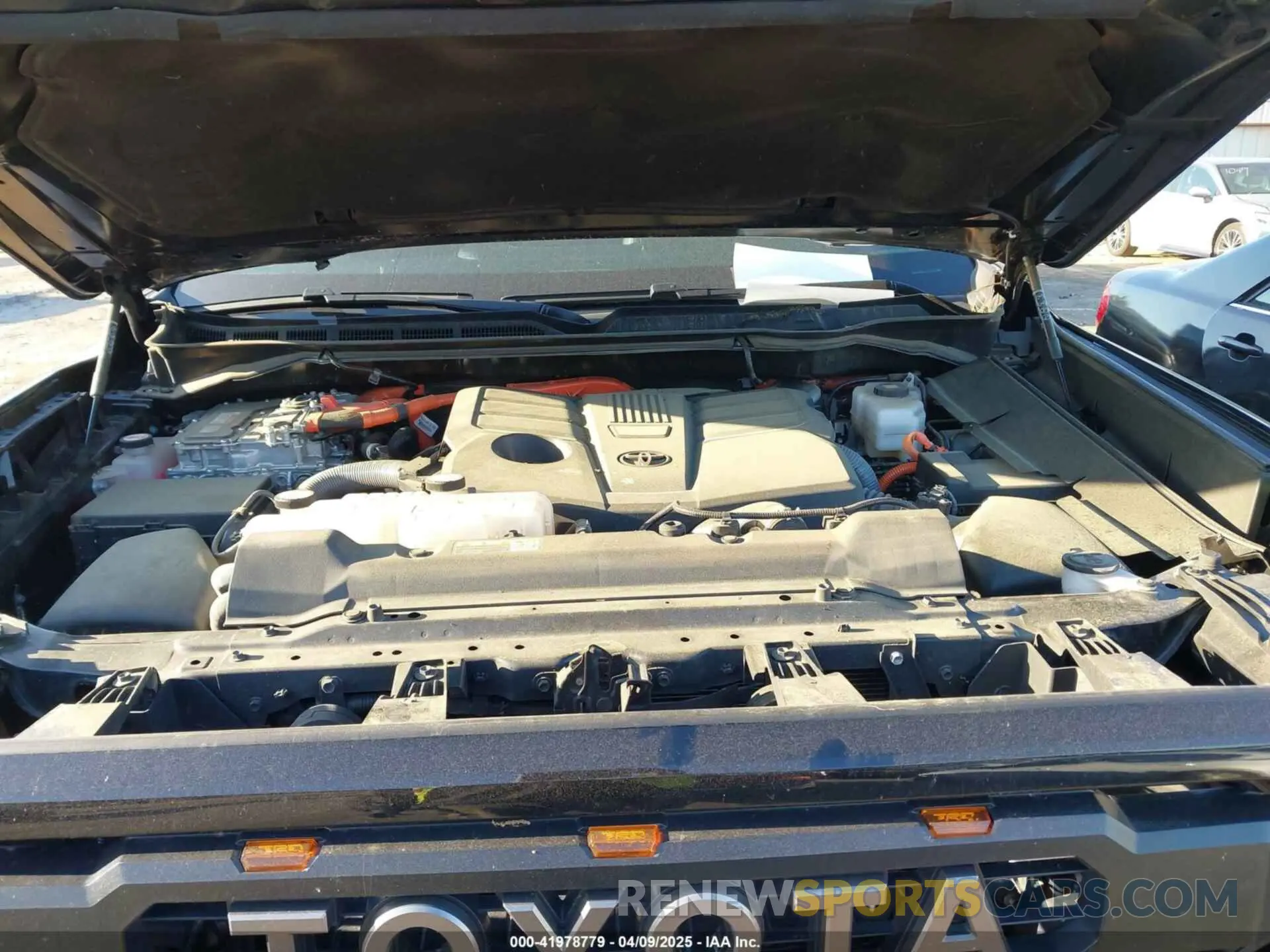 10 Photograph of a damaged car 5TFPC5DB9RX041214 TOYOTA TUNDRA HYBRID 2024