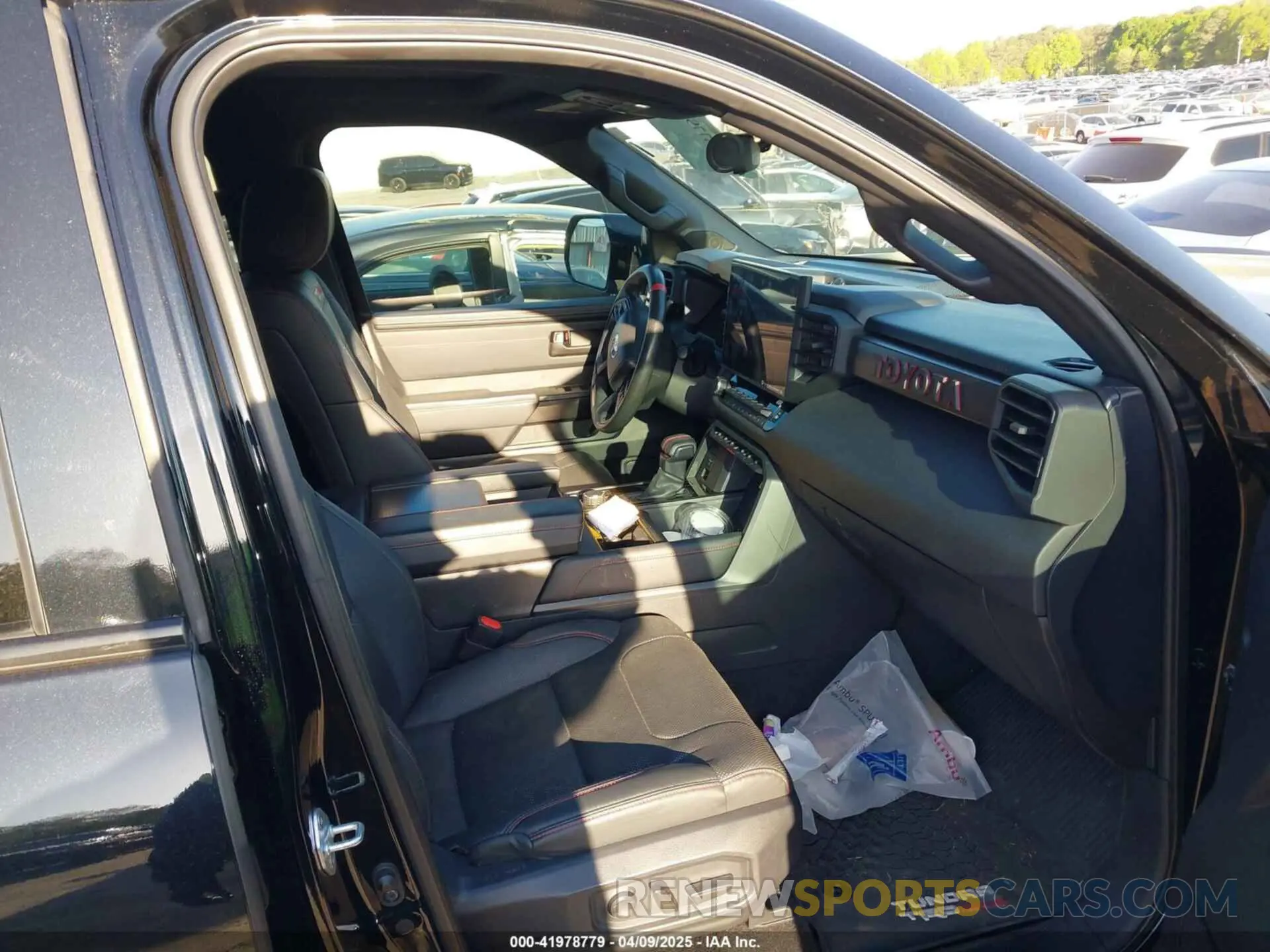5 Photograph of a damaged car 5TFPC5DB9RX041214 TOYOTA TUNDRA HYBRID 2024