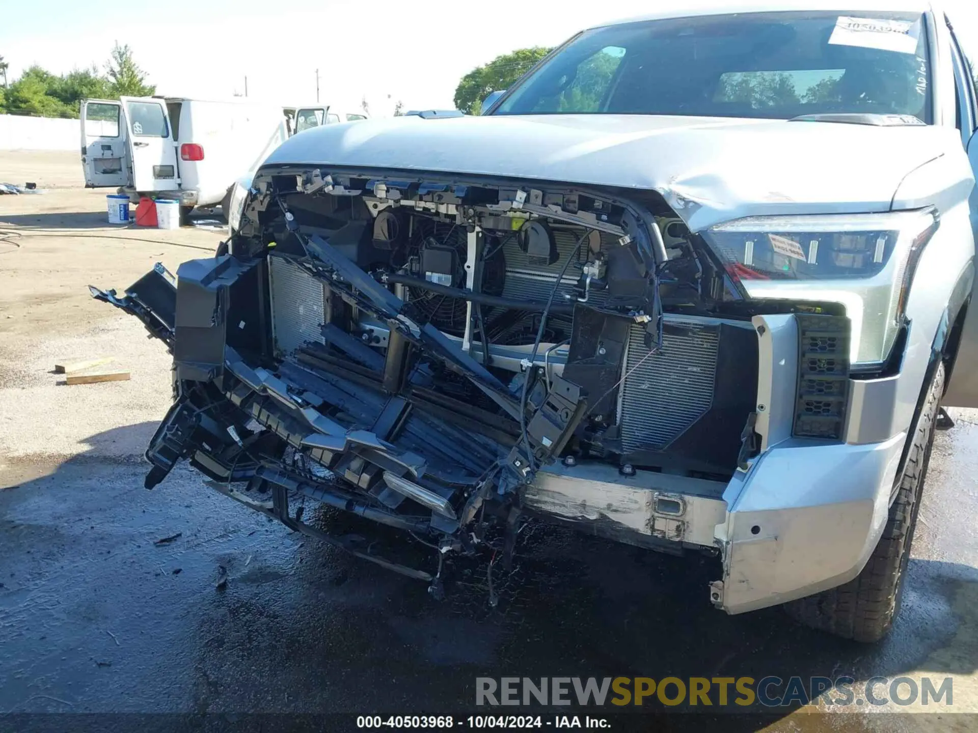 6 Photograph of a damaged car 5TFWC5DBXRX067767 TOYOTA TUNDRA HYBRID 2024
