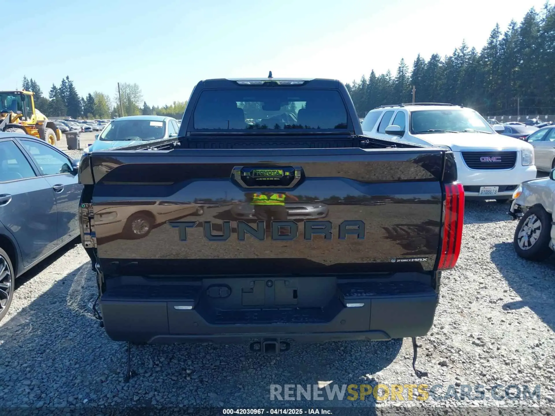 17 Photograph of a damaged car 5TFWC5EC6SX008504 TOYOTA TUNDRA HYBRID 2025