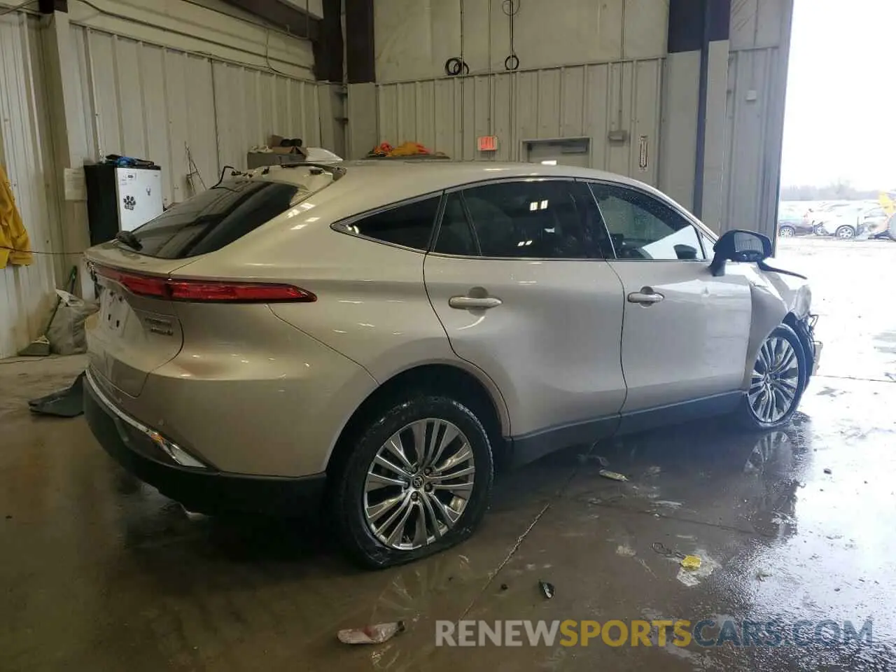 3 Photograph of a damaged car JTEAAAAH0MJ010843 TOYOTA VENZA 2021