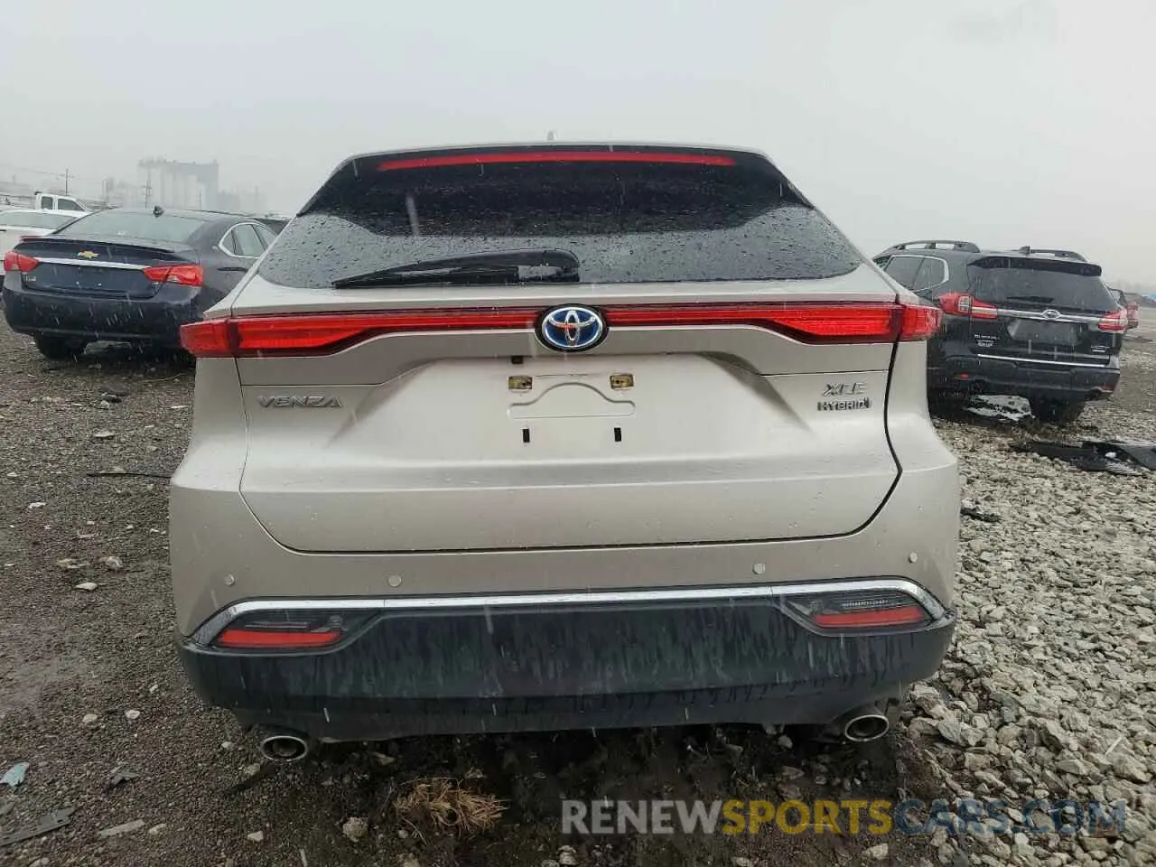 6 Photograph of a damaged car JTEAAAAH0MJ015542 TOYOTA VENZA 2021