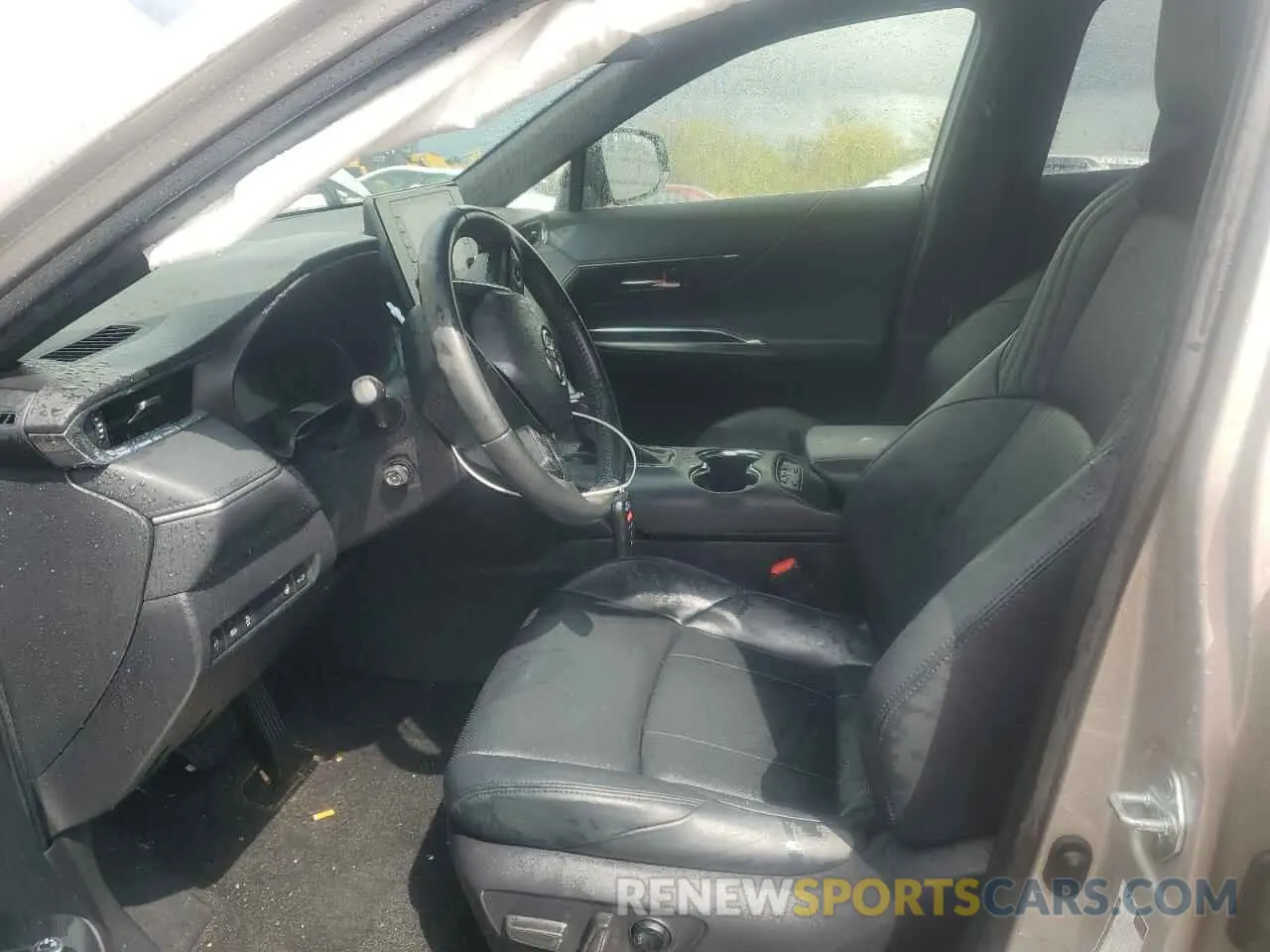 7 Photograph of a damaged car JTEAAAAH0MJ015542 TOYOTA VENZA 2021