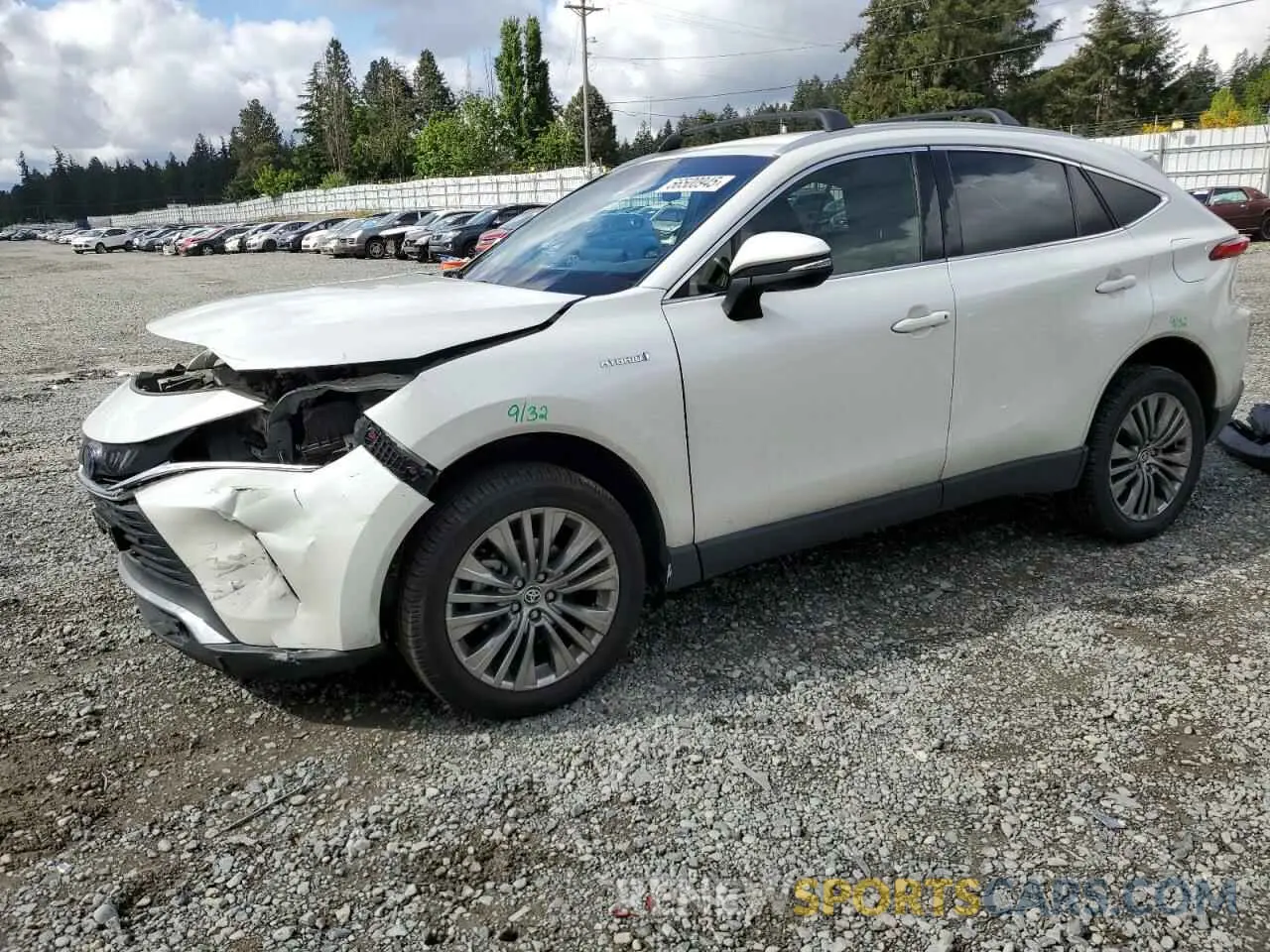 1 Photograph of a damaged car JTEAAAAH0MJ016092 TOYOTA VENZA 2021
