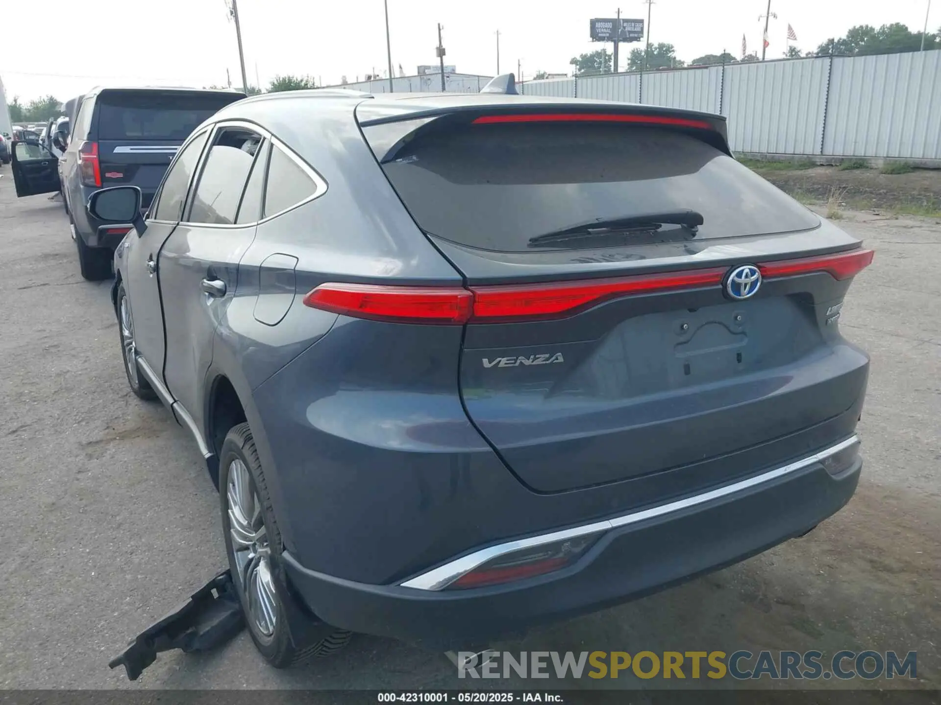 3 Photograph of a damaged car JTEAAAAH1MJ003528 TOYOTA VENZA 2021